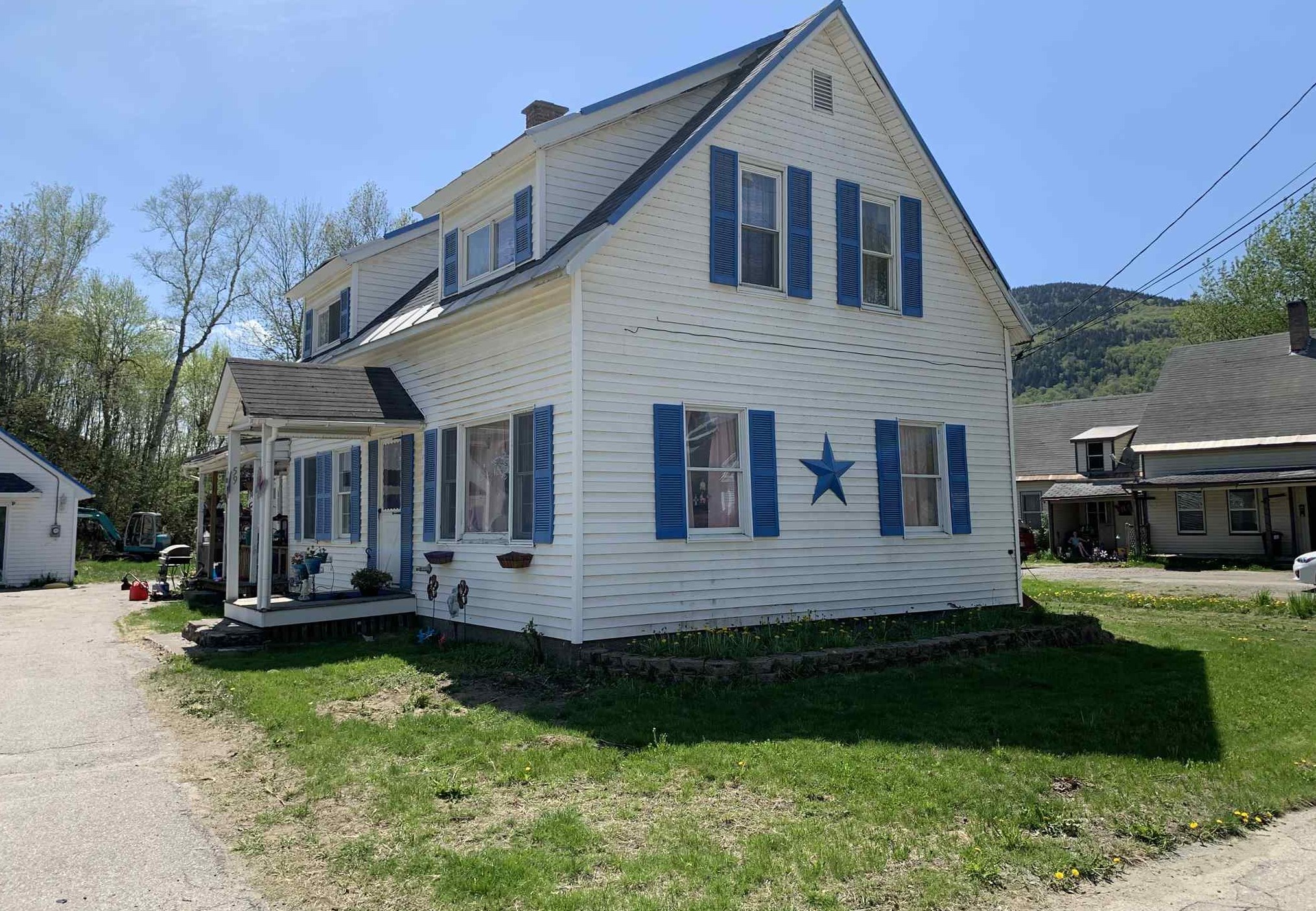 59 Bridge St, Columbia, NH 03576