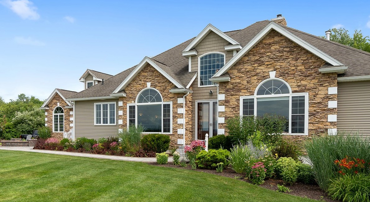 268 Mountain Rd, Concord, NH 03301