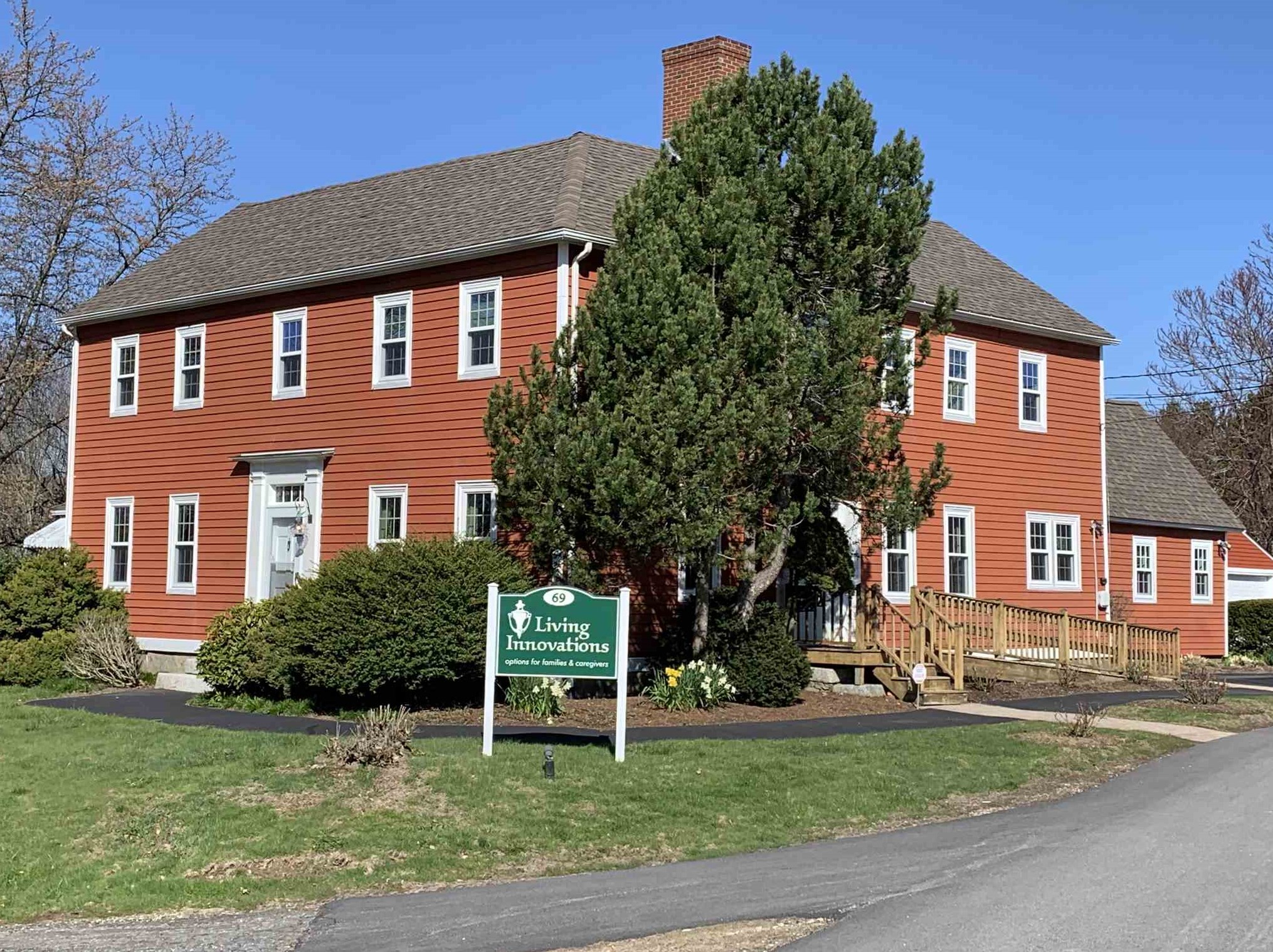 69 Tide Mill Rd, Greenland, NH 03840-2235