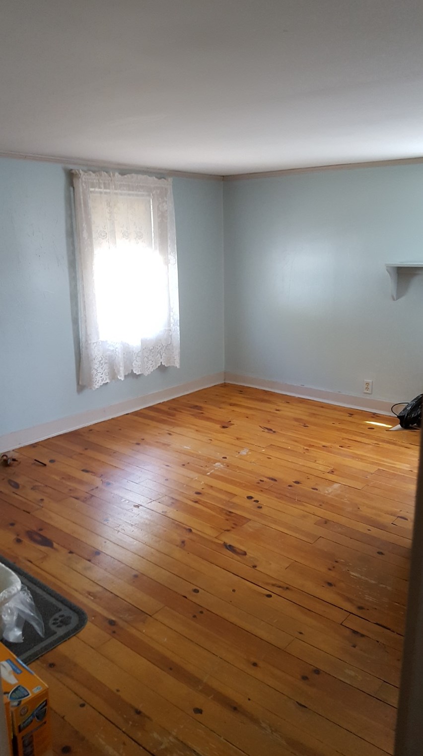 207 Meriden Rd, Lebanon NH 03766-2300 exterior