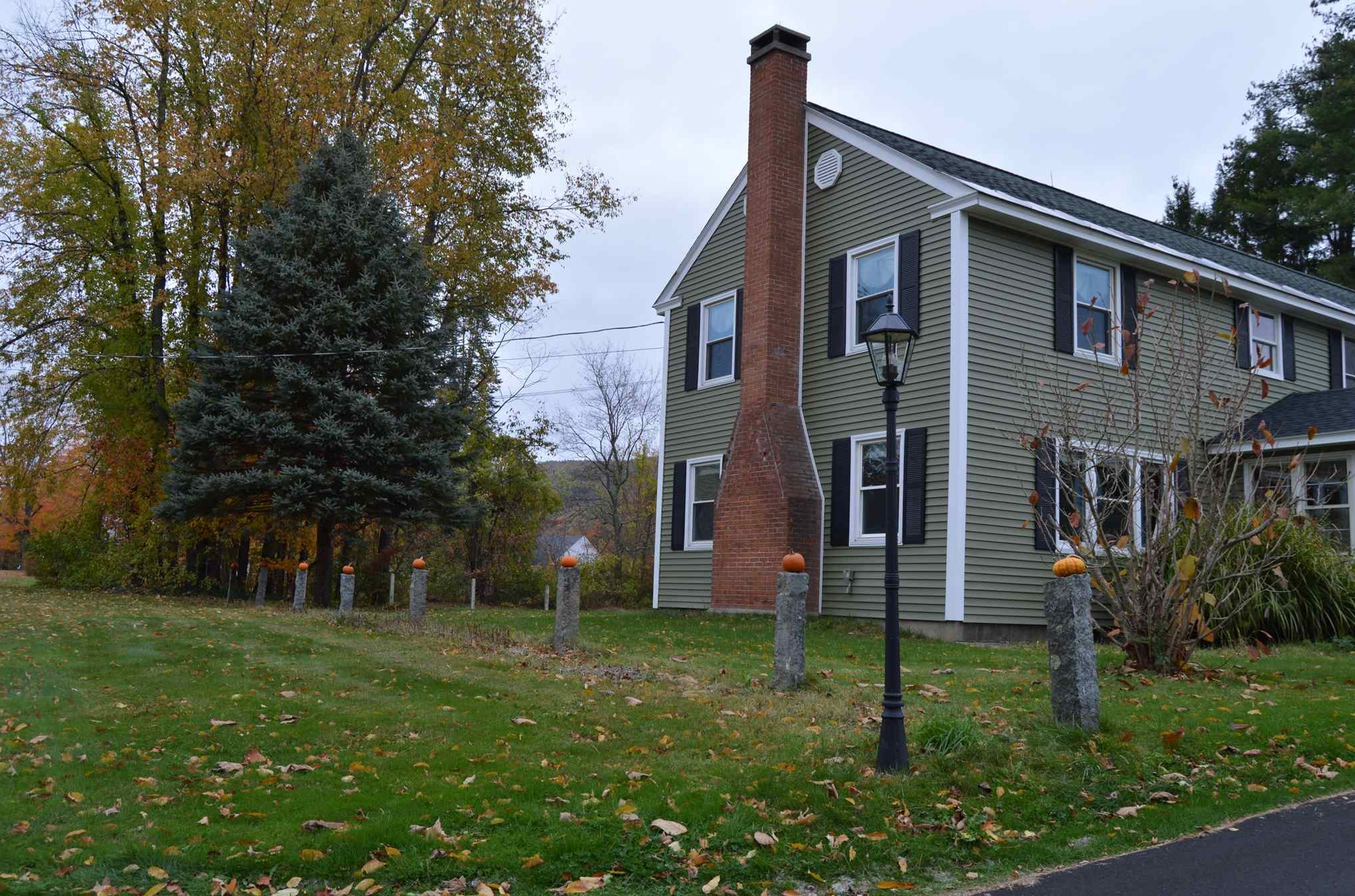 50 Village Rd, Keene, NH 03431