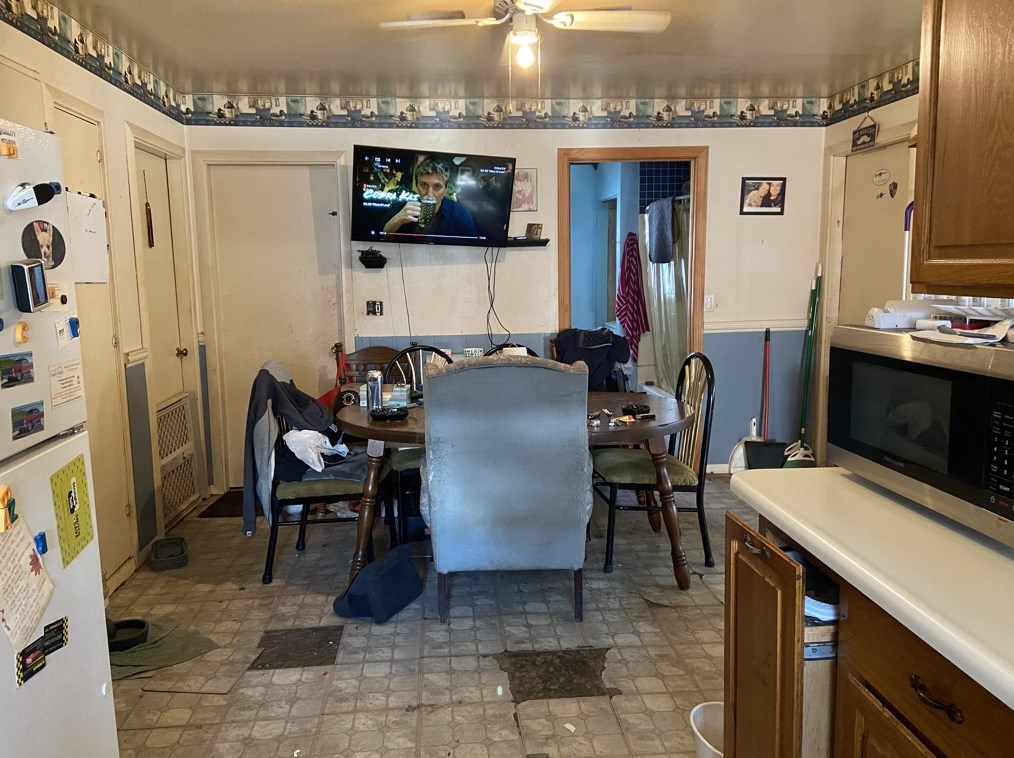 463 2nd Ave, Berlin NH  03570-1139 exterior