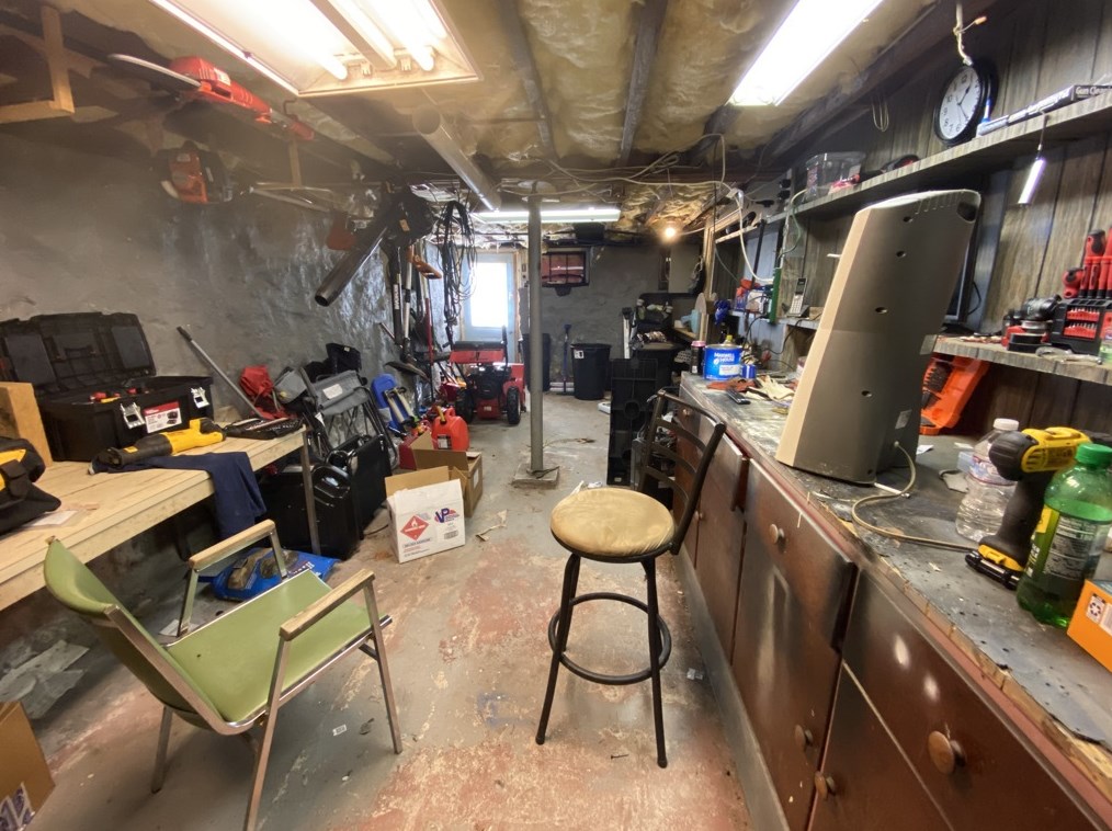 463 2nd Ave, Berlin NH  03570-1139 exterior