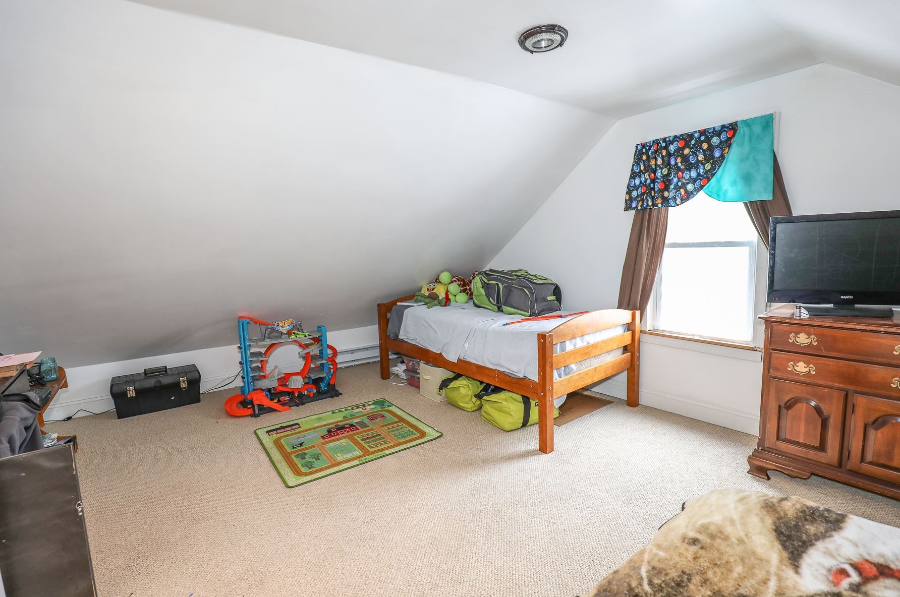 43 Fremont St, Manchester NH 03103-2919 exterior