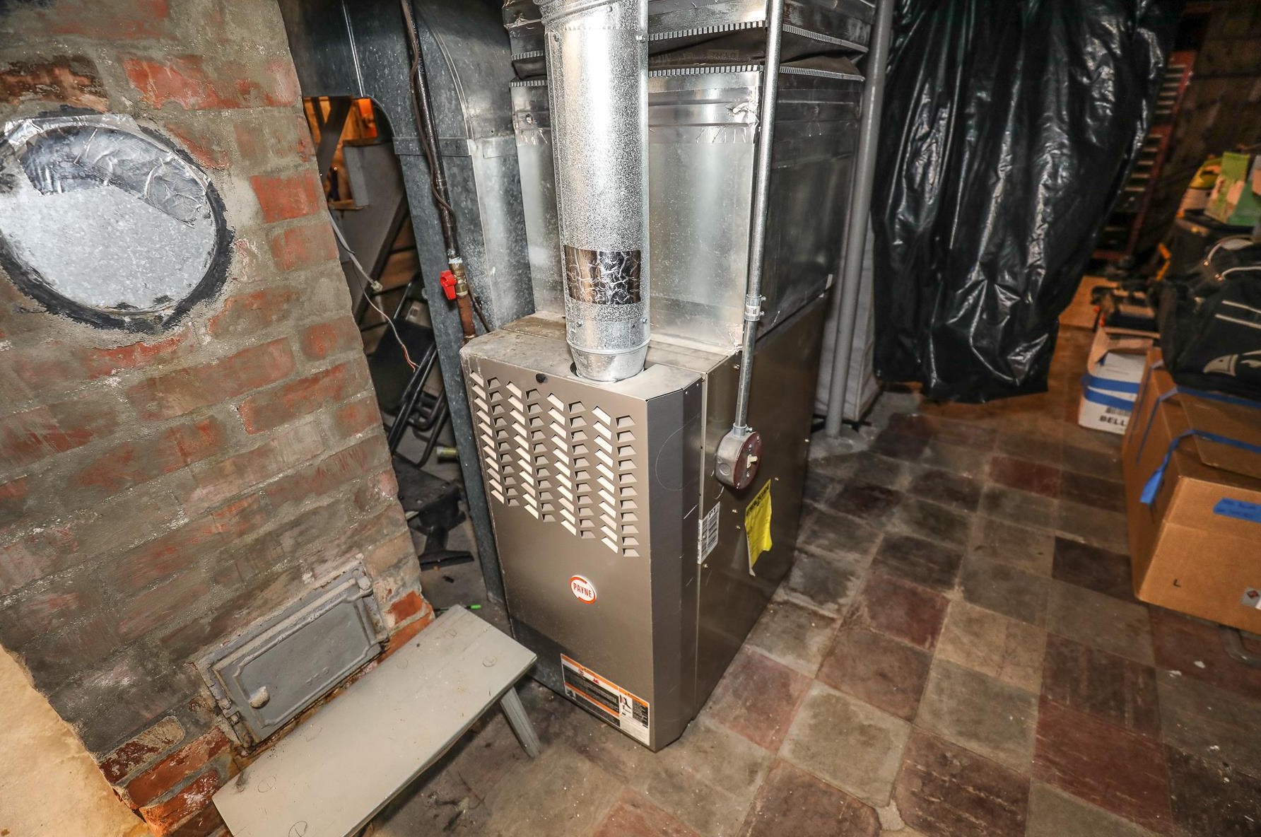 43 Fremont St, Manchester NH 03103-2919 exterior