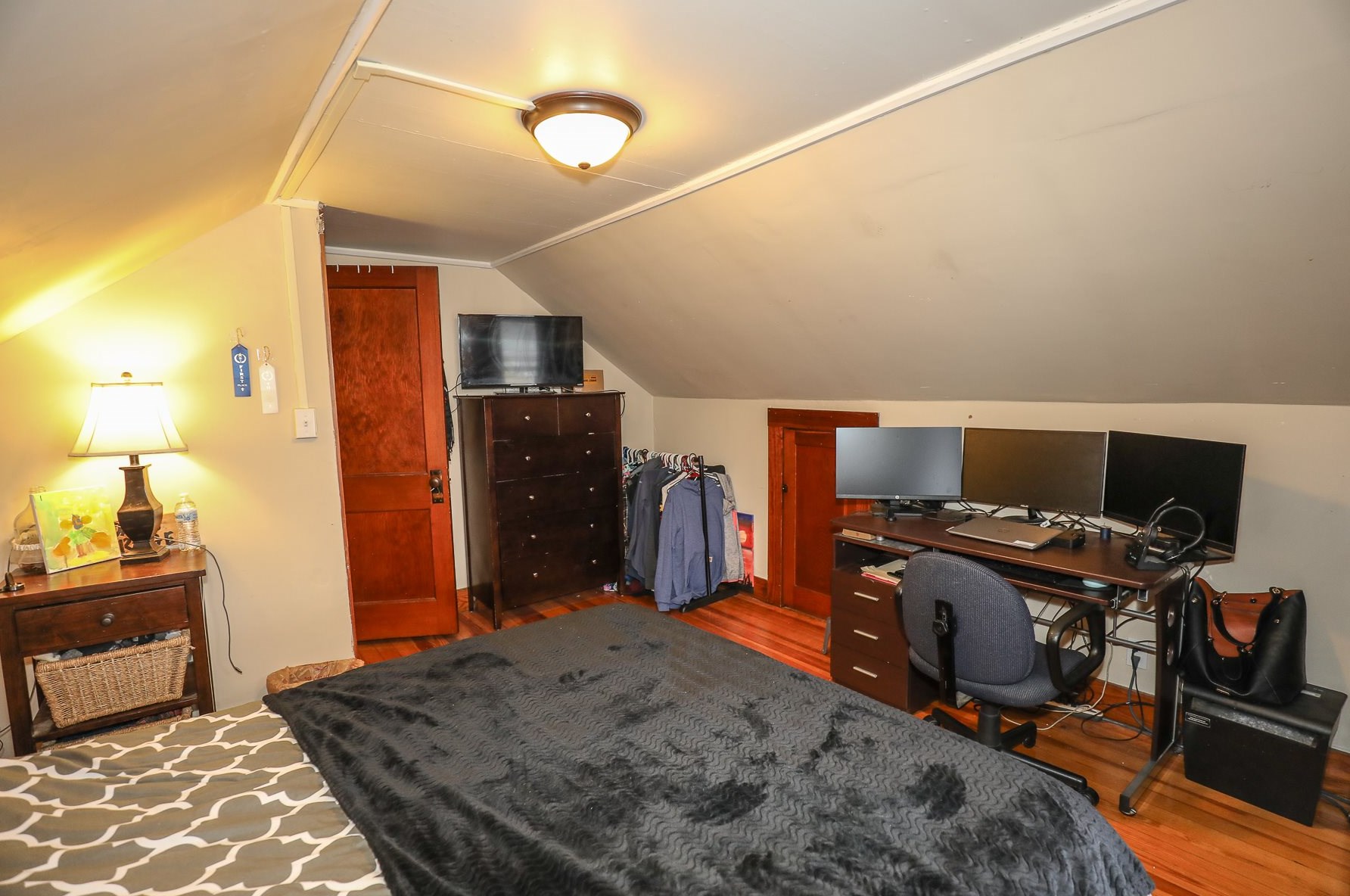 43 Fremont St, Manchester NH 03103-2919 exterior