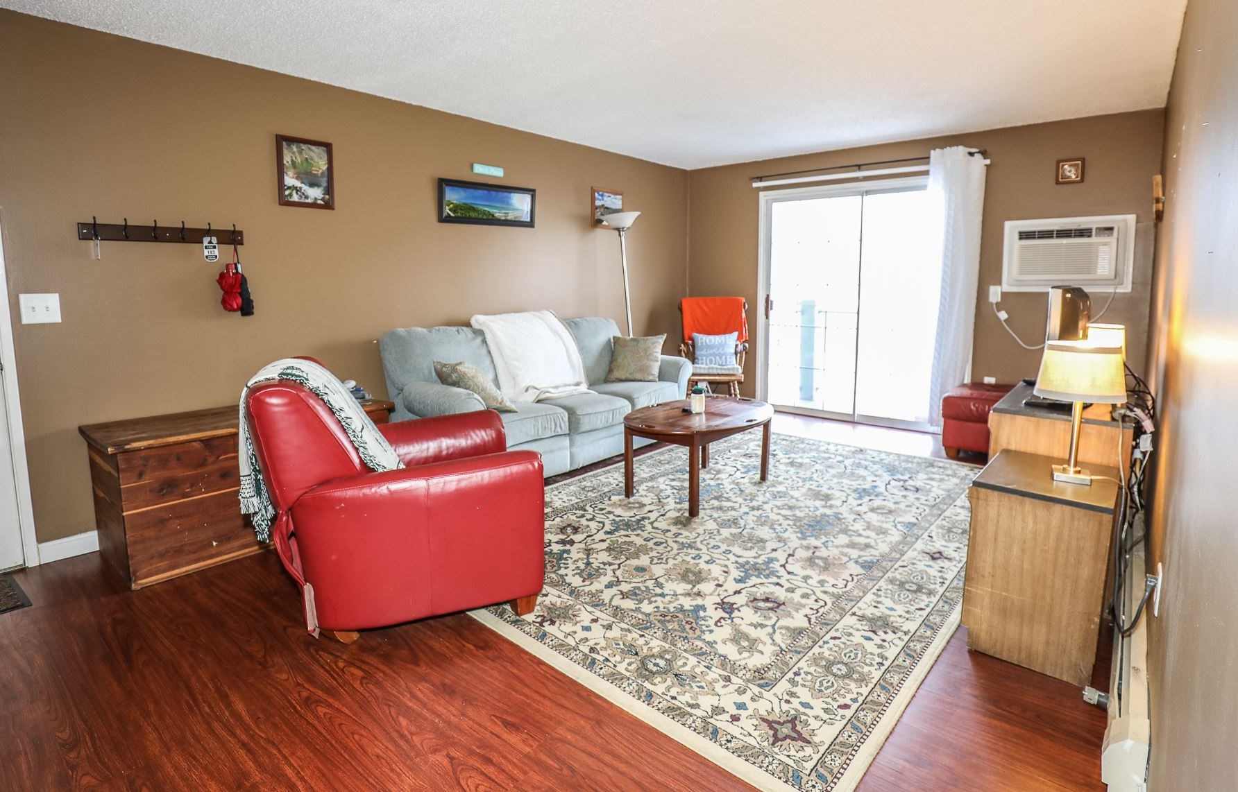 10 Northbrook Dr, Manchester, NH 03102-8539