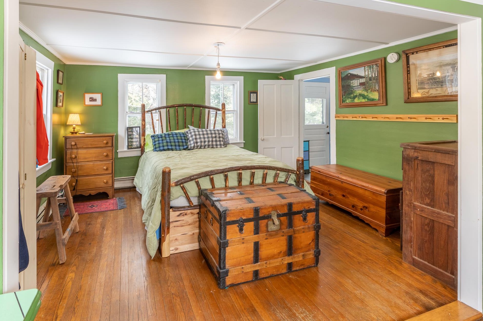 71 Goose Pond Rd, Hanover NH 03755-3923 exterior