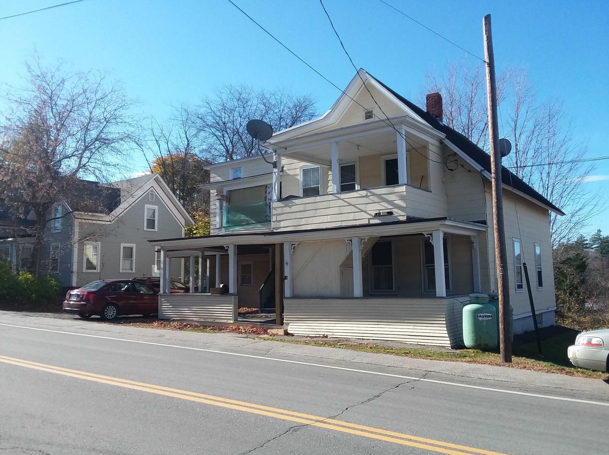 16 Union St, Unity NH  03743-2531 exterior
