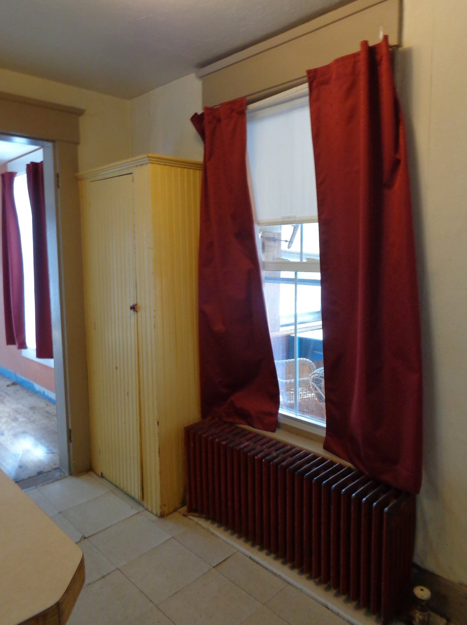 18 Winter St, Bridgewater NH 03264-1422 exterior