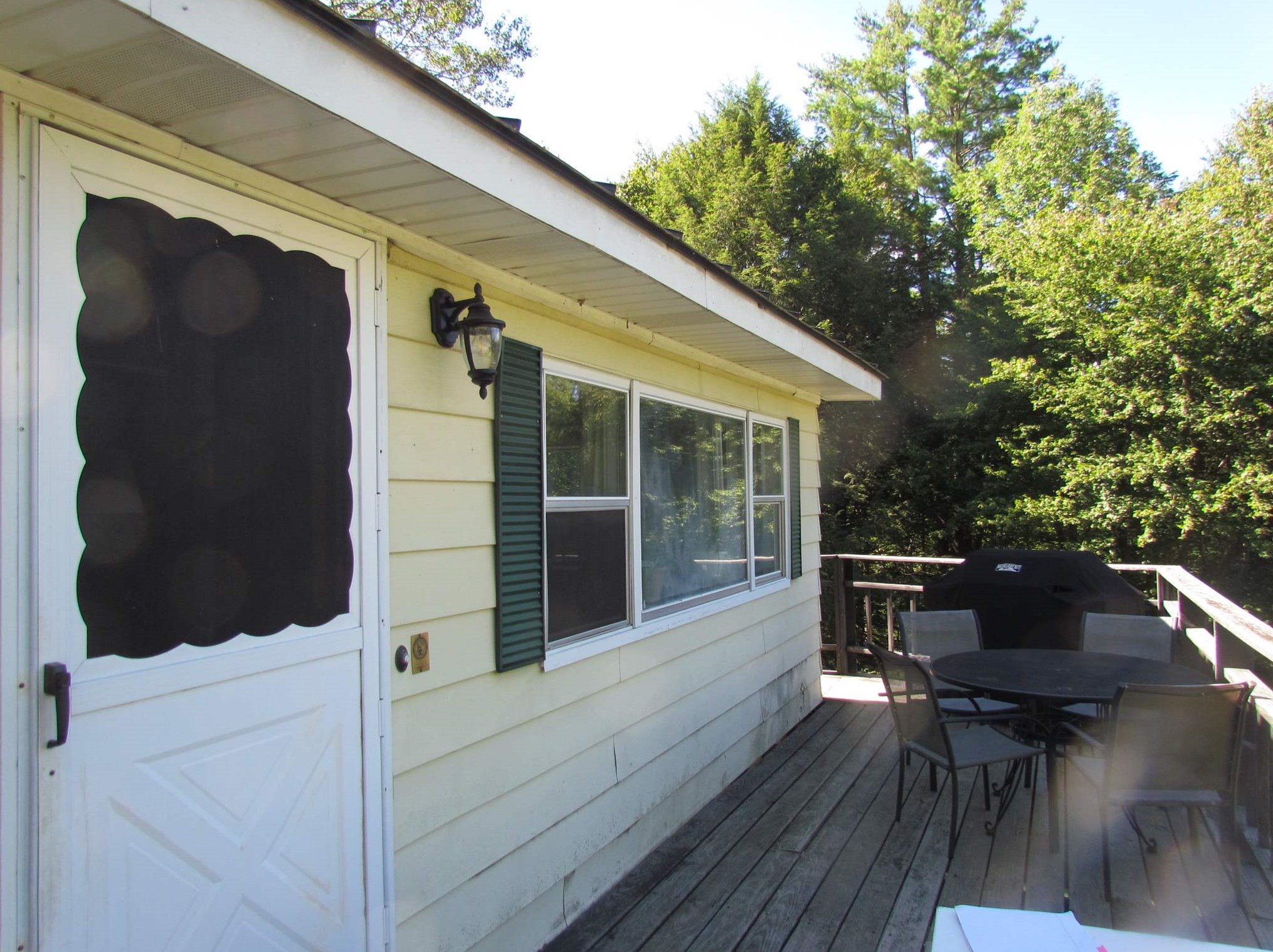 17 Ledgewood Dr, Cornish NH  03745-4646 exterior