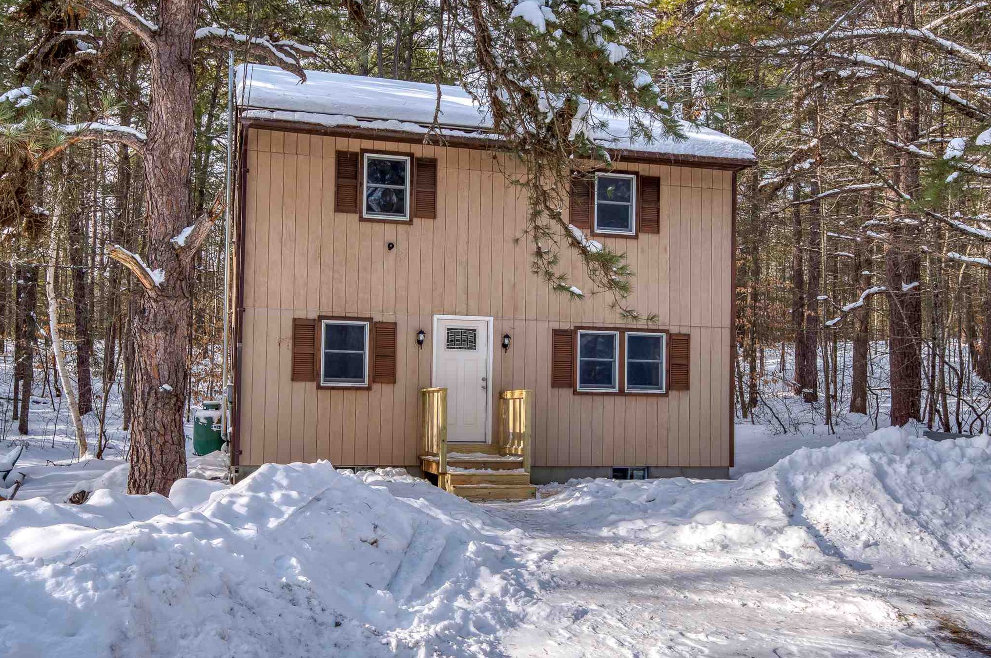 25 Blueberry Rd, Ctr Ossipee, NH 03814-6320