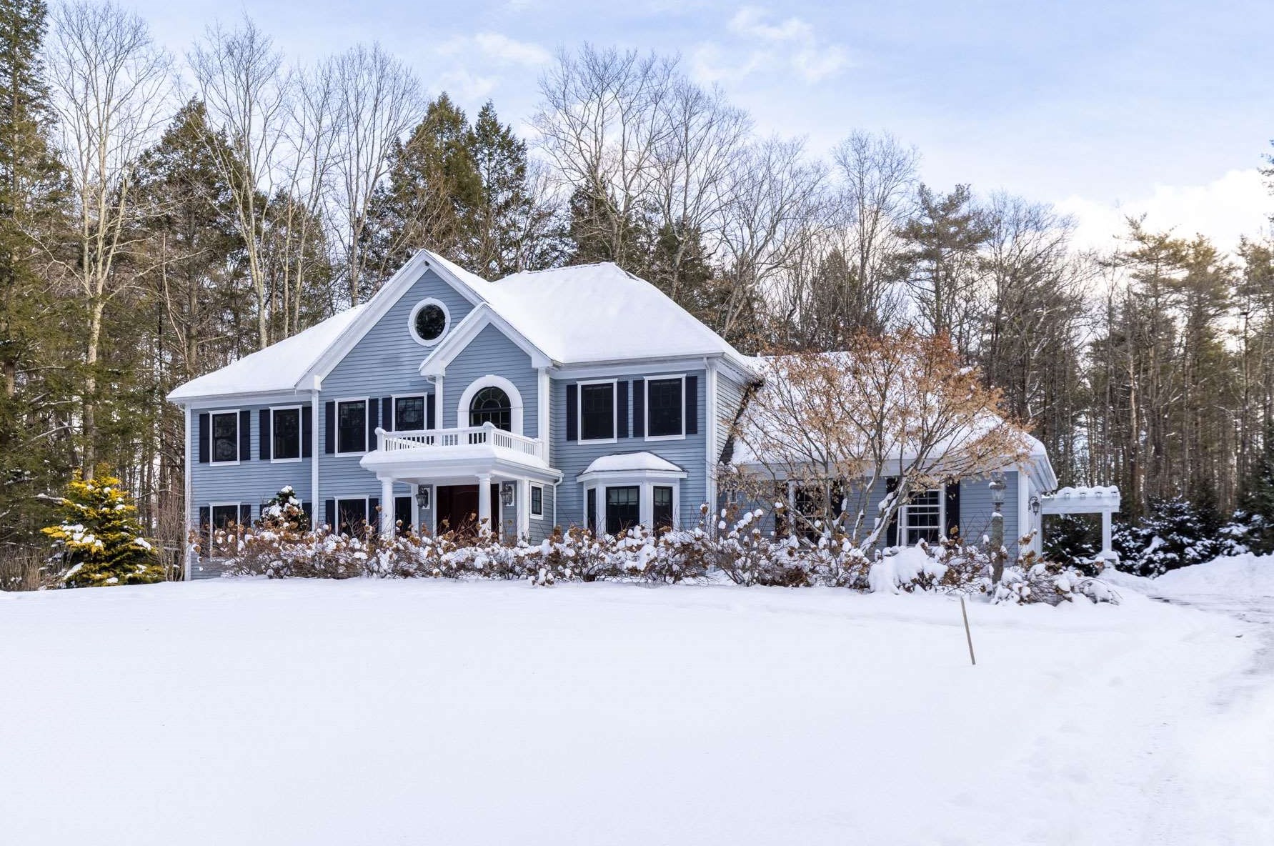 14 Ridge Rd, Newfields, NH 03856-8117