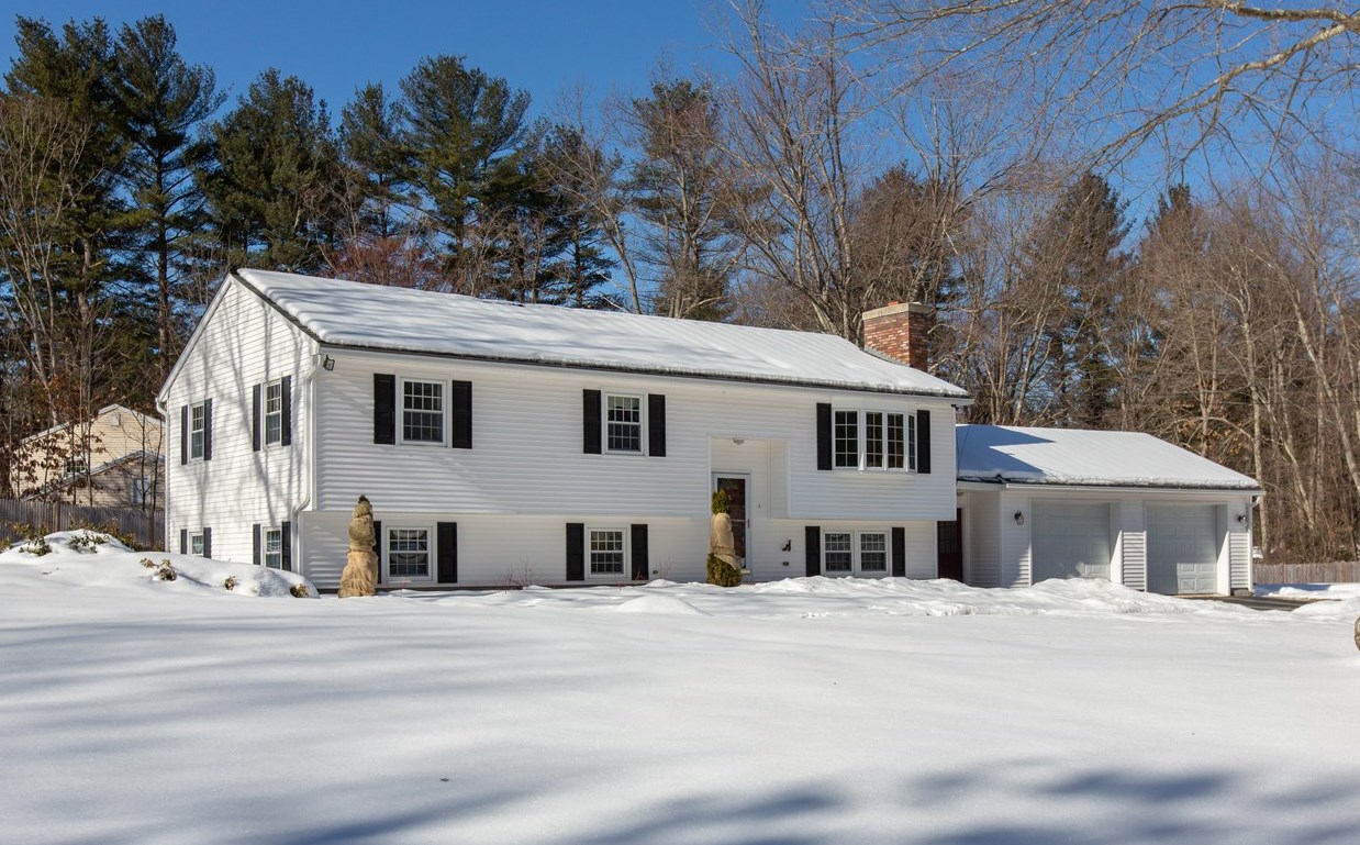 7 Leonard Ave, Hudson, NH 03051-5310