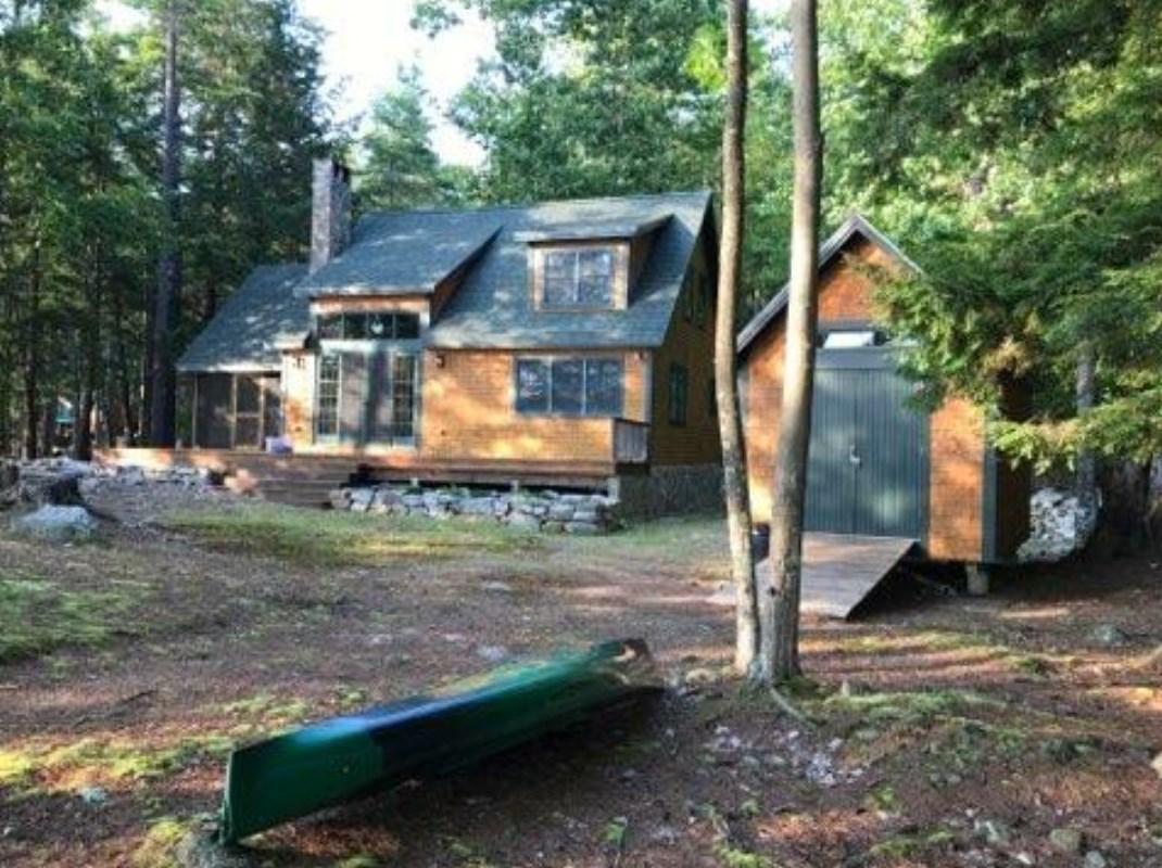 86 Cow Is, Tuftonboro, NH 03853-6106