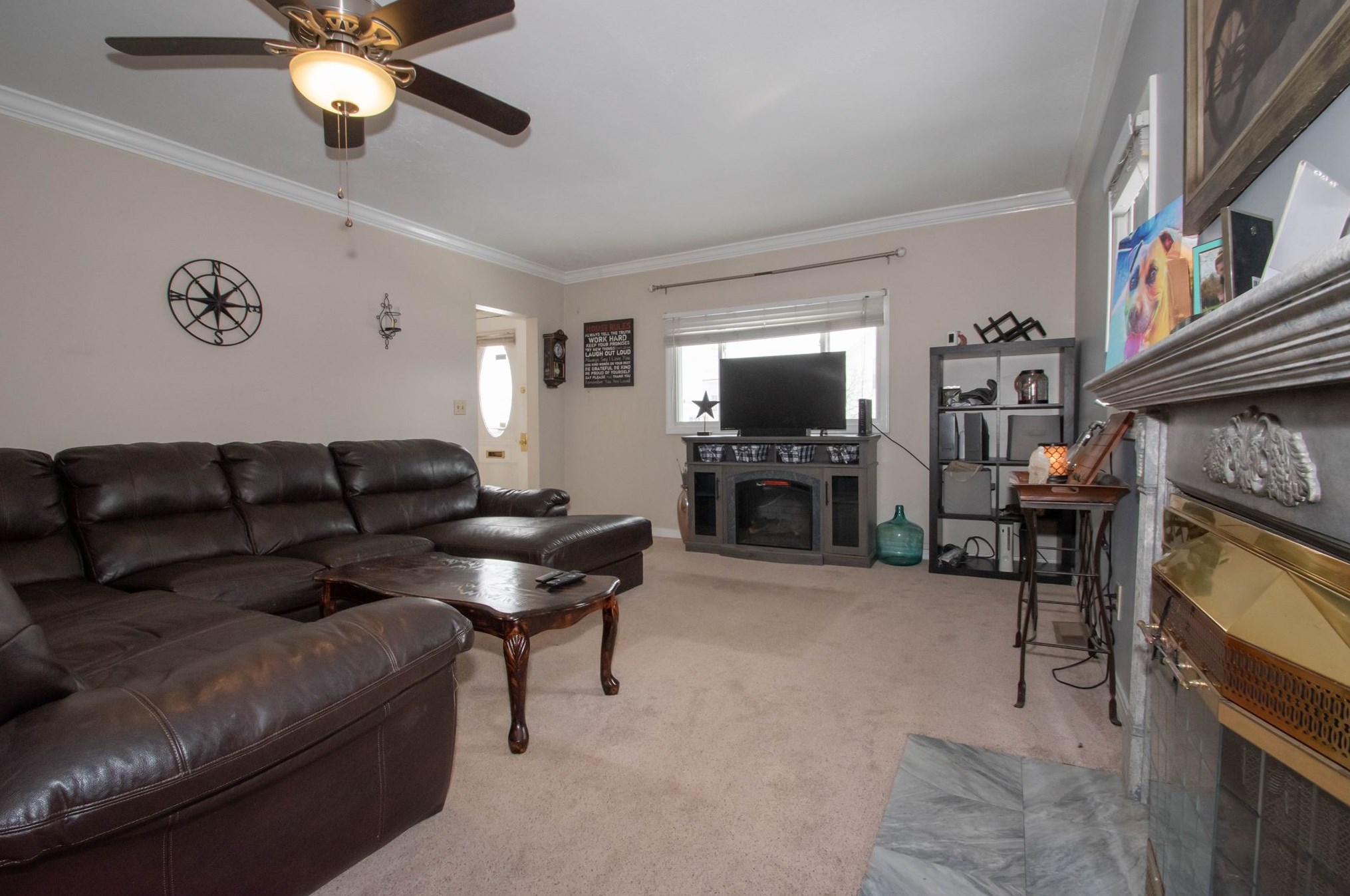 660 Montgomery St, Manchester NH 03102-3523 exterior