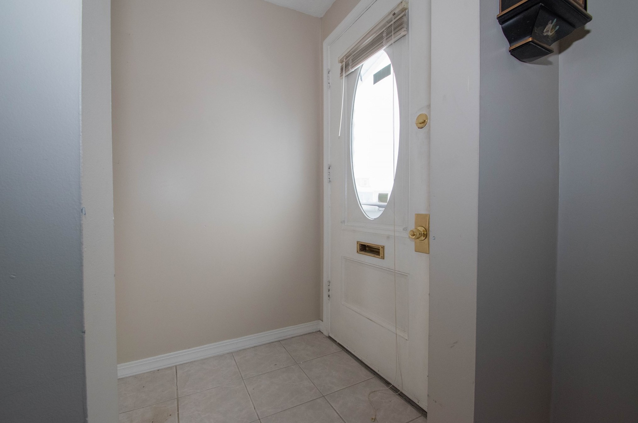 660 Montgomery St, Manchester NH 03102-3523 exterior