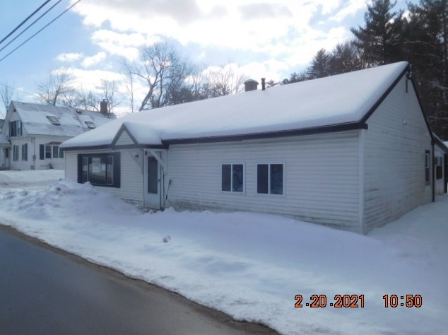 31 Church St, Tilton, NH 03276