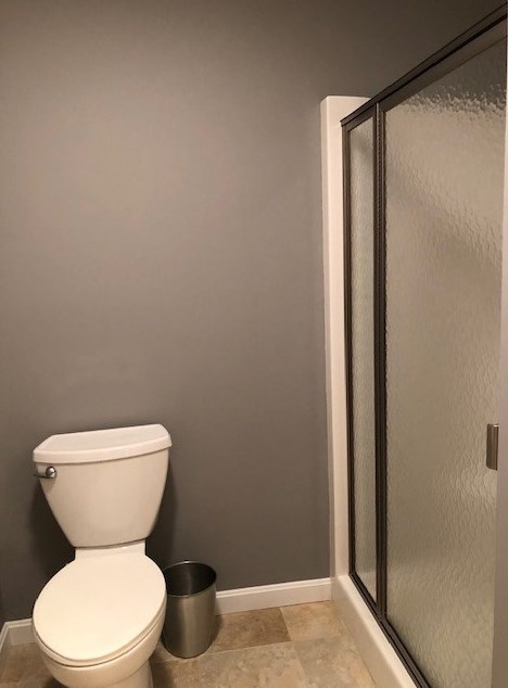 77 Hackett Hl Rd, Manchester NH 03106-2522 exterior