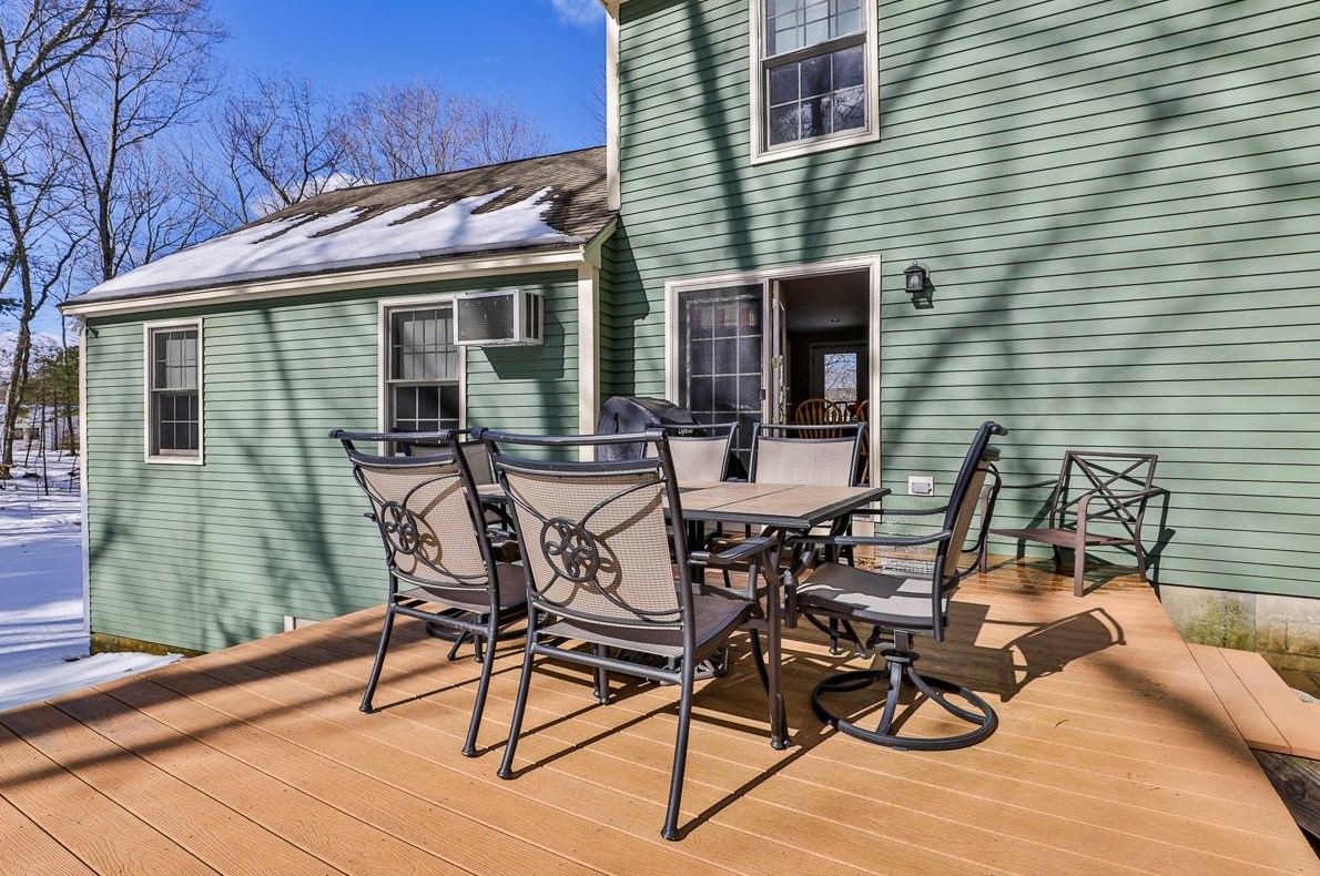10 Alpine Rd, Windham, NH 03087-1821