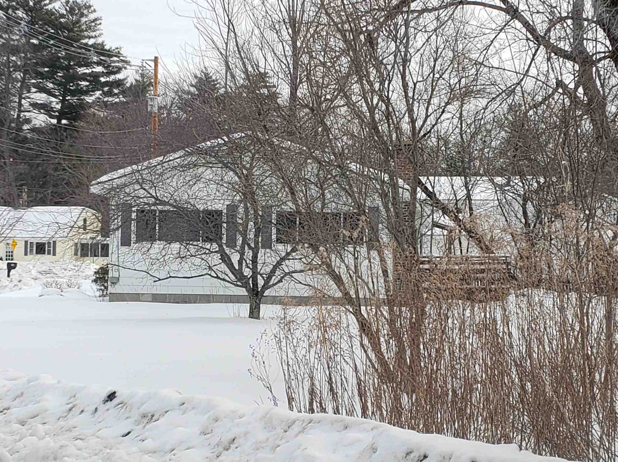 10 Memorial Dr, Lebanon, NH 03766-1432