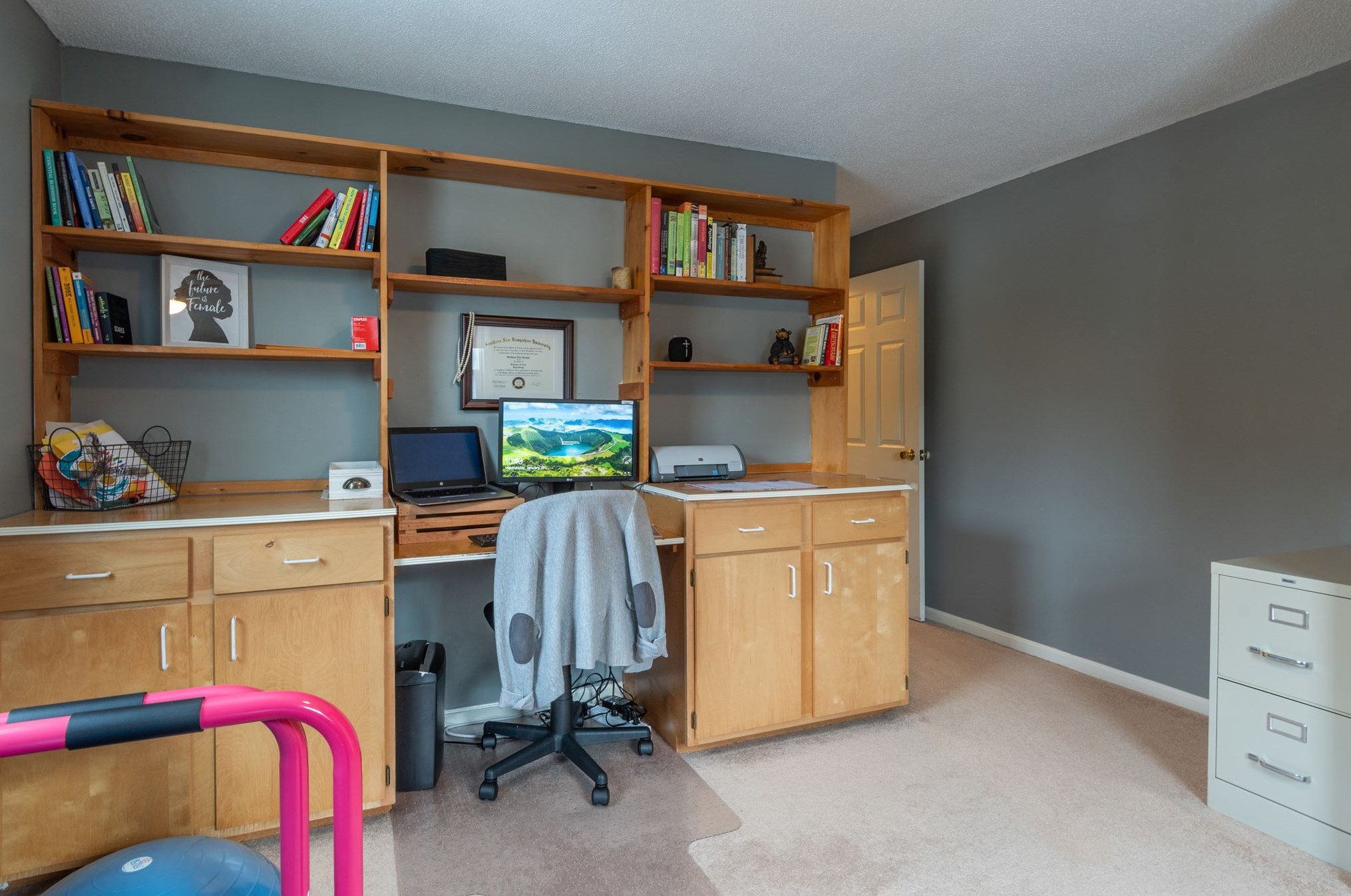 3 Cota Rd, Merrimack NH 03054-4048 exterior