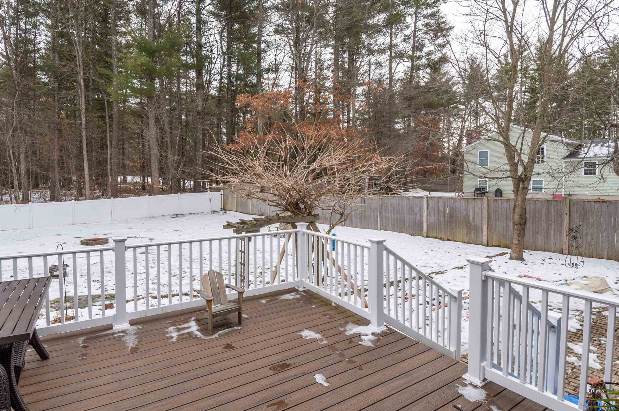 3 Cota Rd, Merrimack NH 03054-4048 exterior