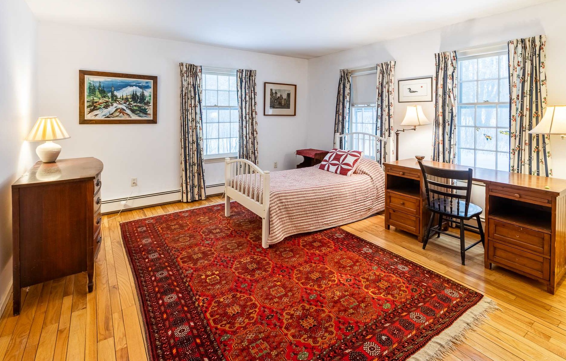 6 Mdw Ln, Hanover NH 03755-1527 exterior