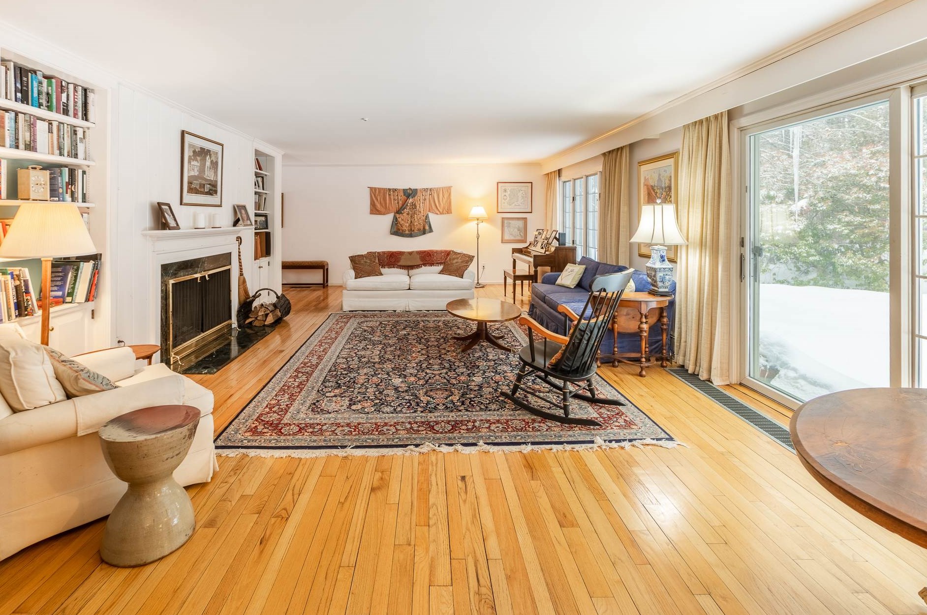 6 Mdw Ln, Hanover NH 03755-1527 exterior