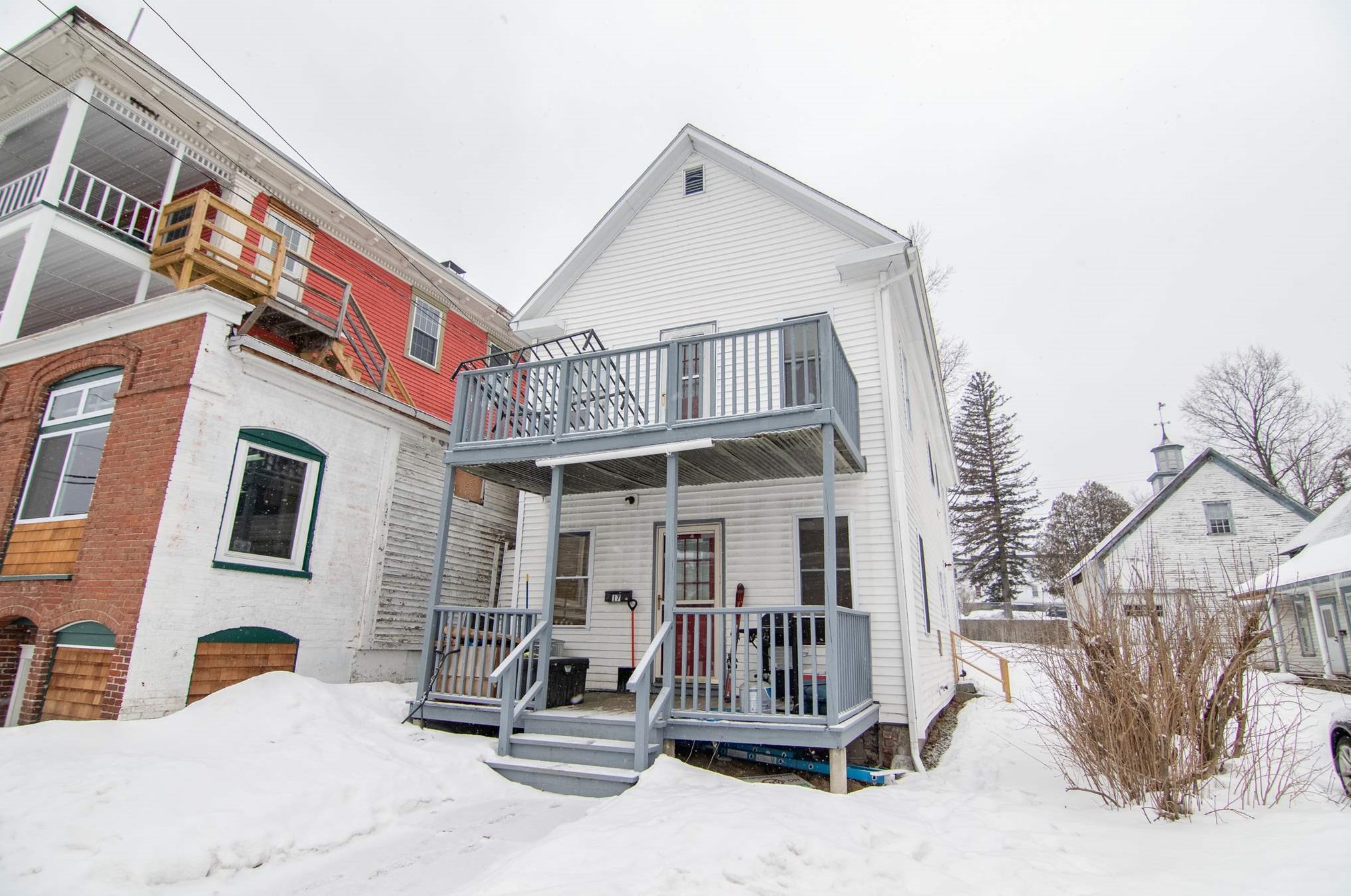 17 Elm St, Carroll, NH 03598