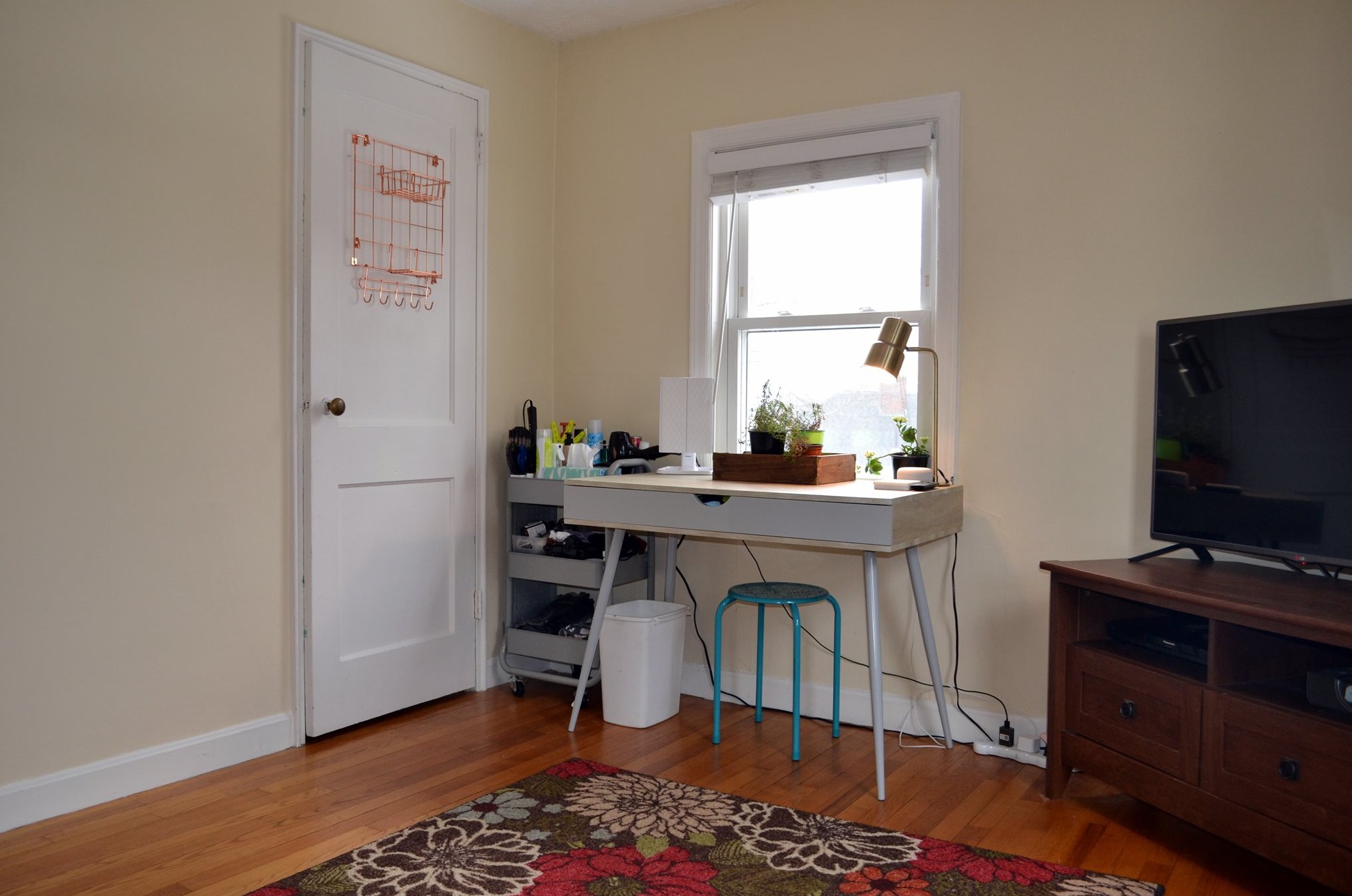 88 Harold St, Manchester NH  03104-1714 exterior