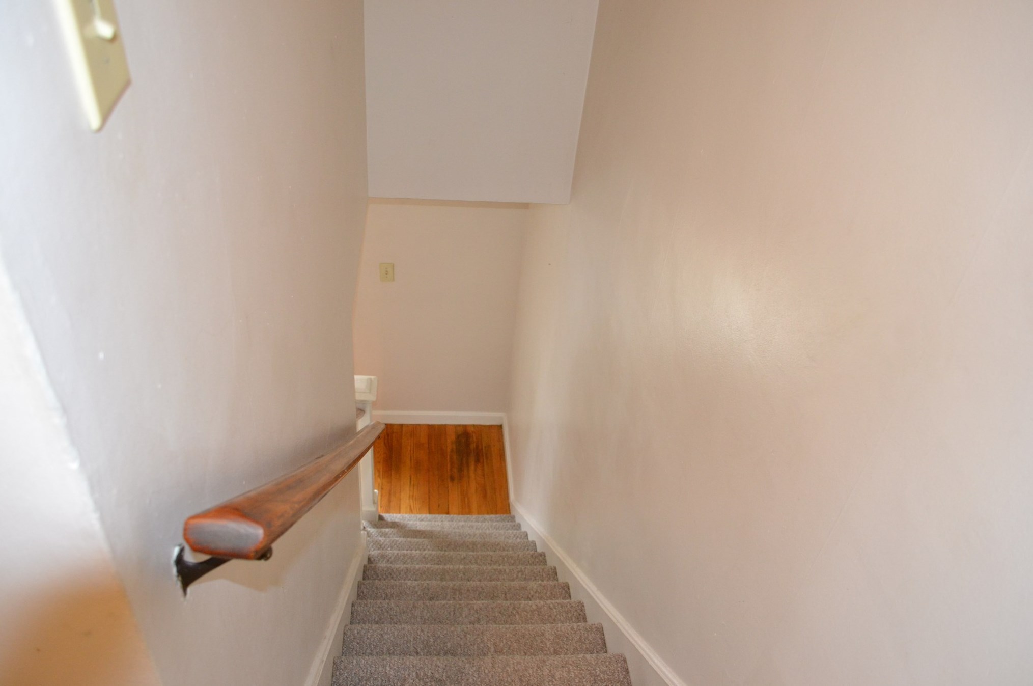 88 Harold St, Manchester NH  03104-1714 exterior