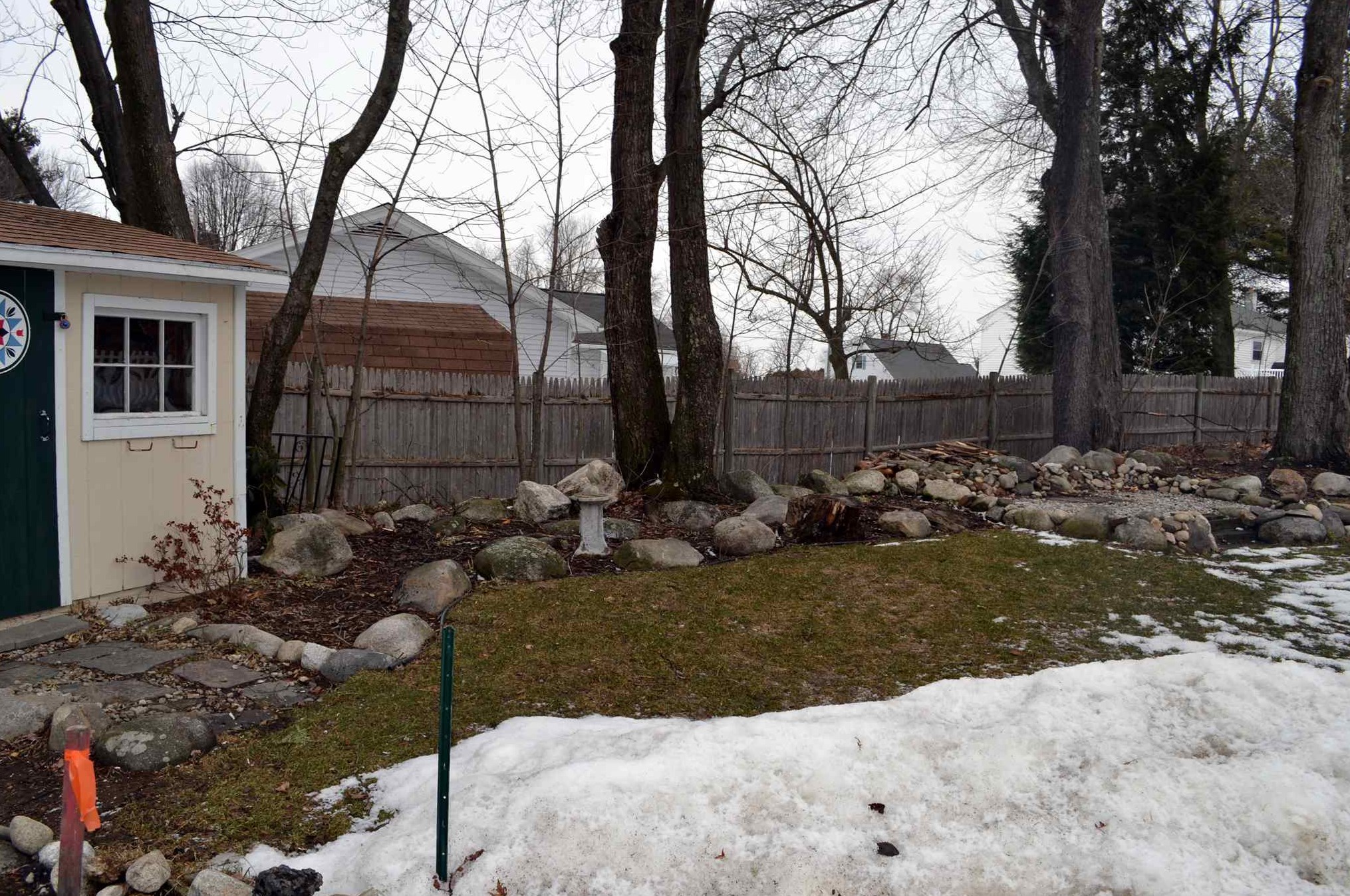 88 Harold St, Manchester NH  03104-1714 exterior