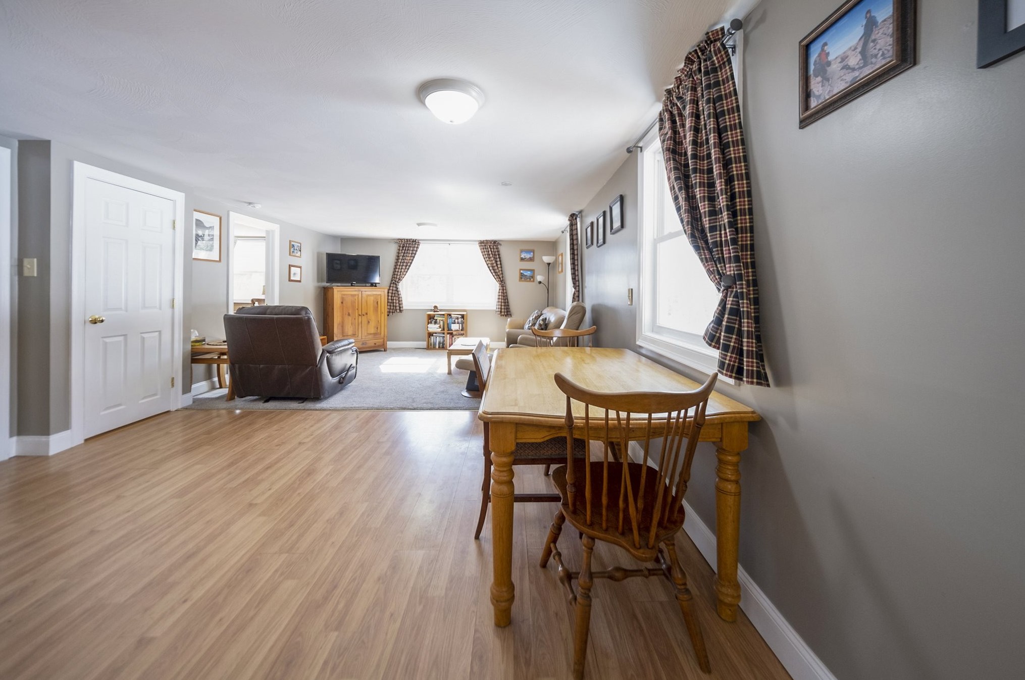 17 Drake Ave, Gilmanton NH  03237-4403 exterior