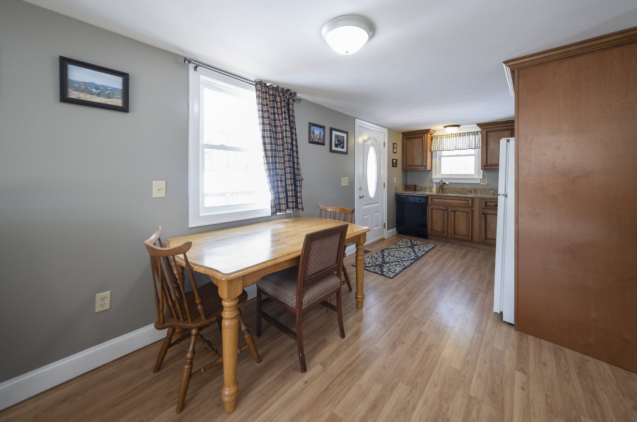 17 Drake Ave, Gilmanton NH  03237-4402 exterior