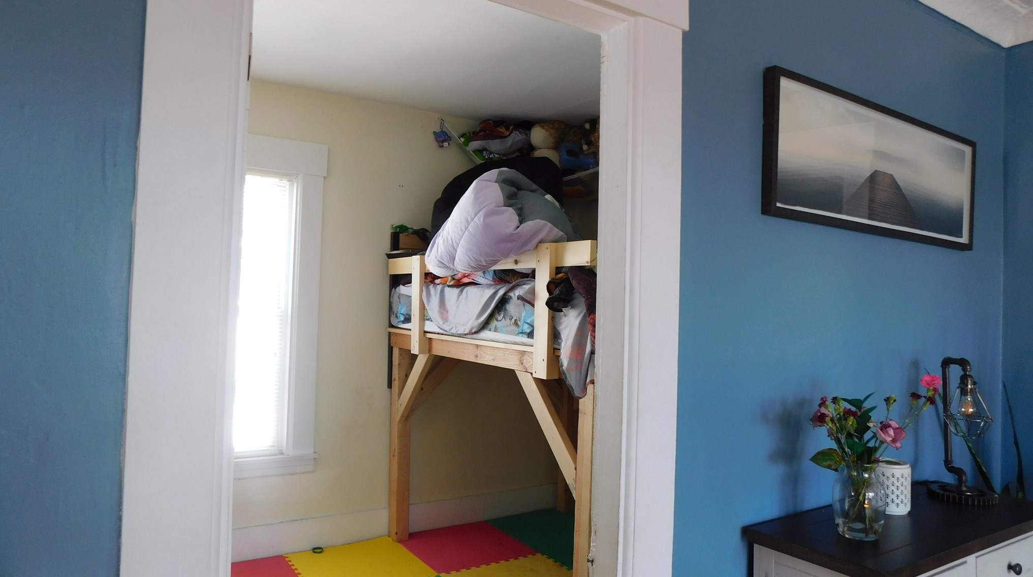 347 High St, Manchester NH 03104-6116 exterior