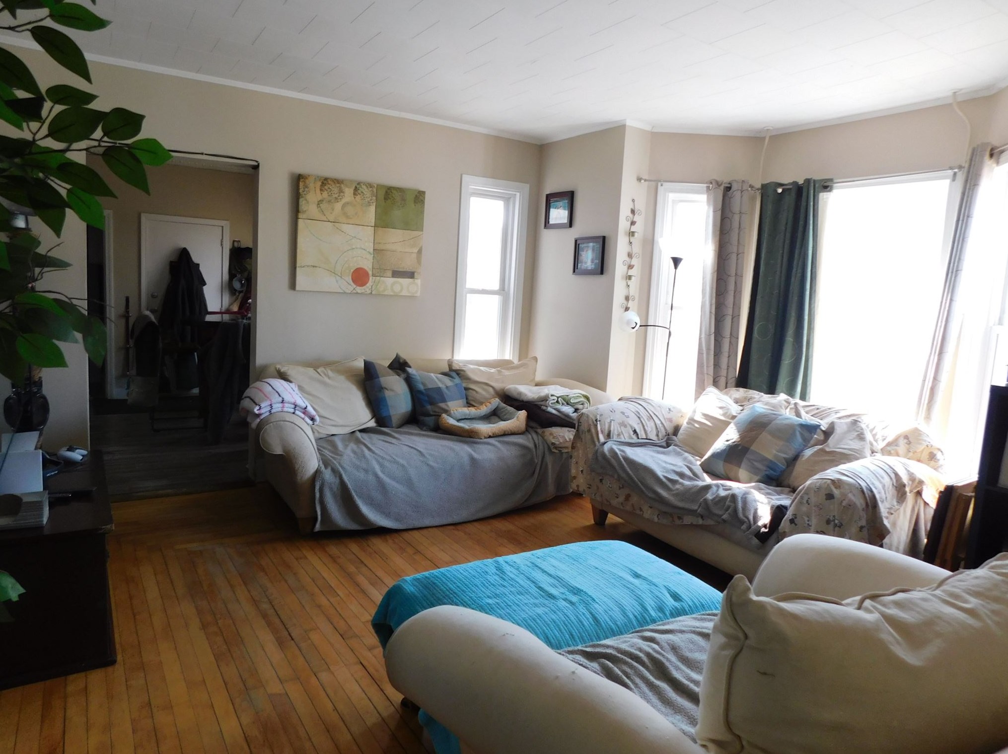 347 High St, Manchester NH 03104-6116 exterior