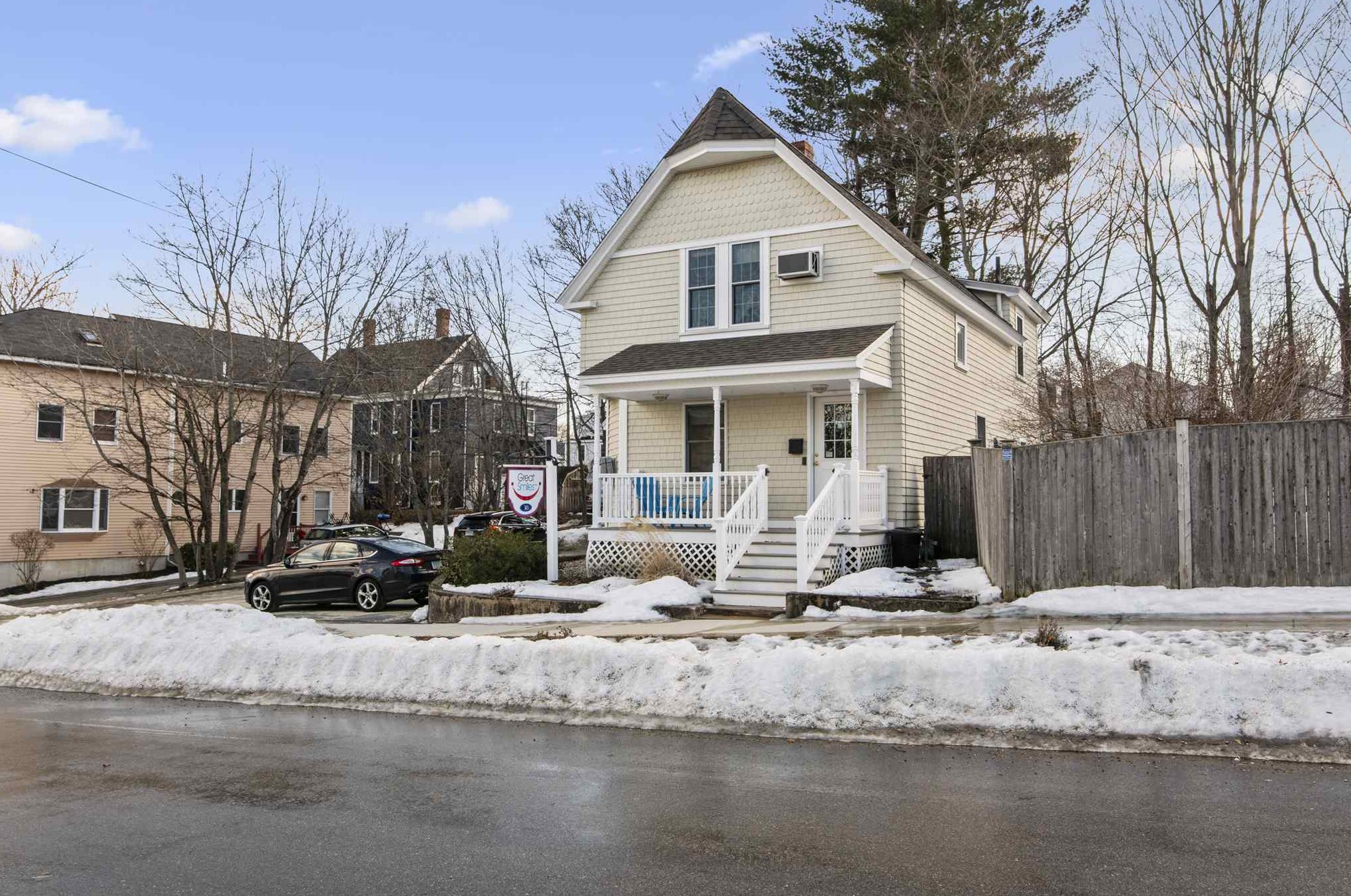 38 Nelson St, Dover, NH 03820