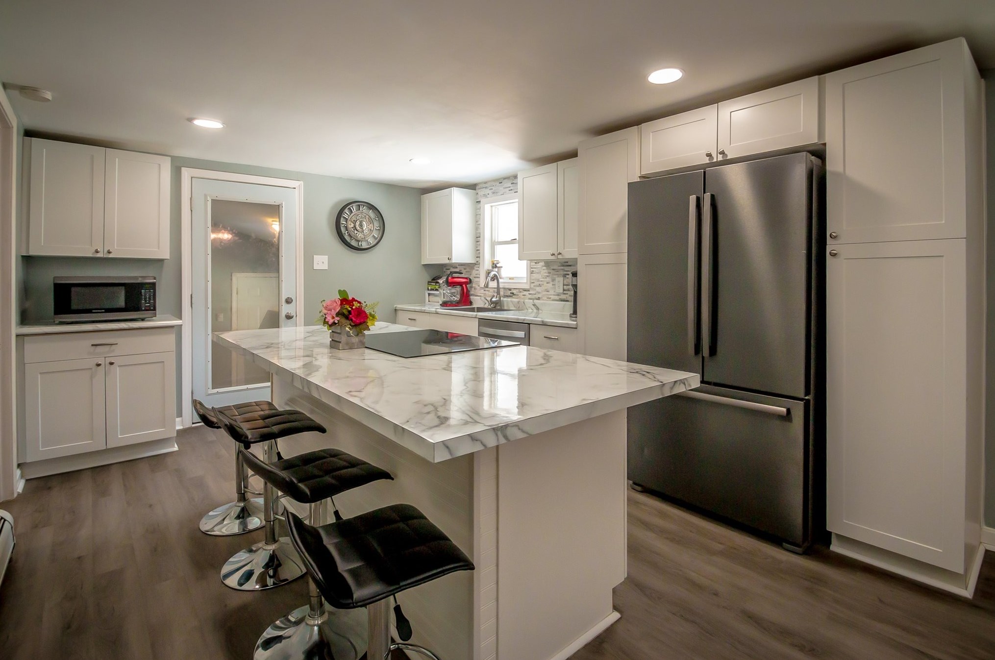 216 Elm St, Lancaster NH 03584-3109 exterior