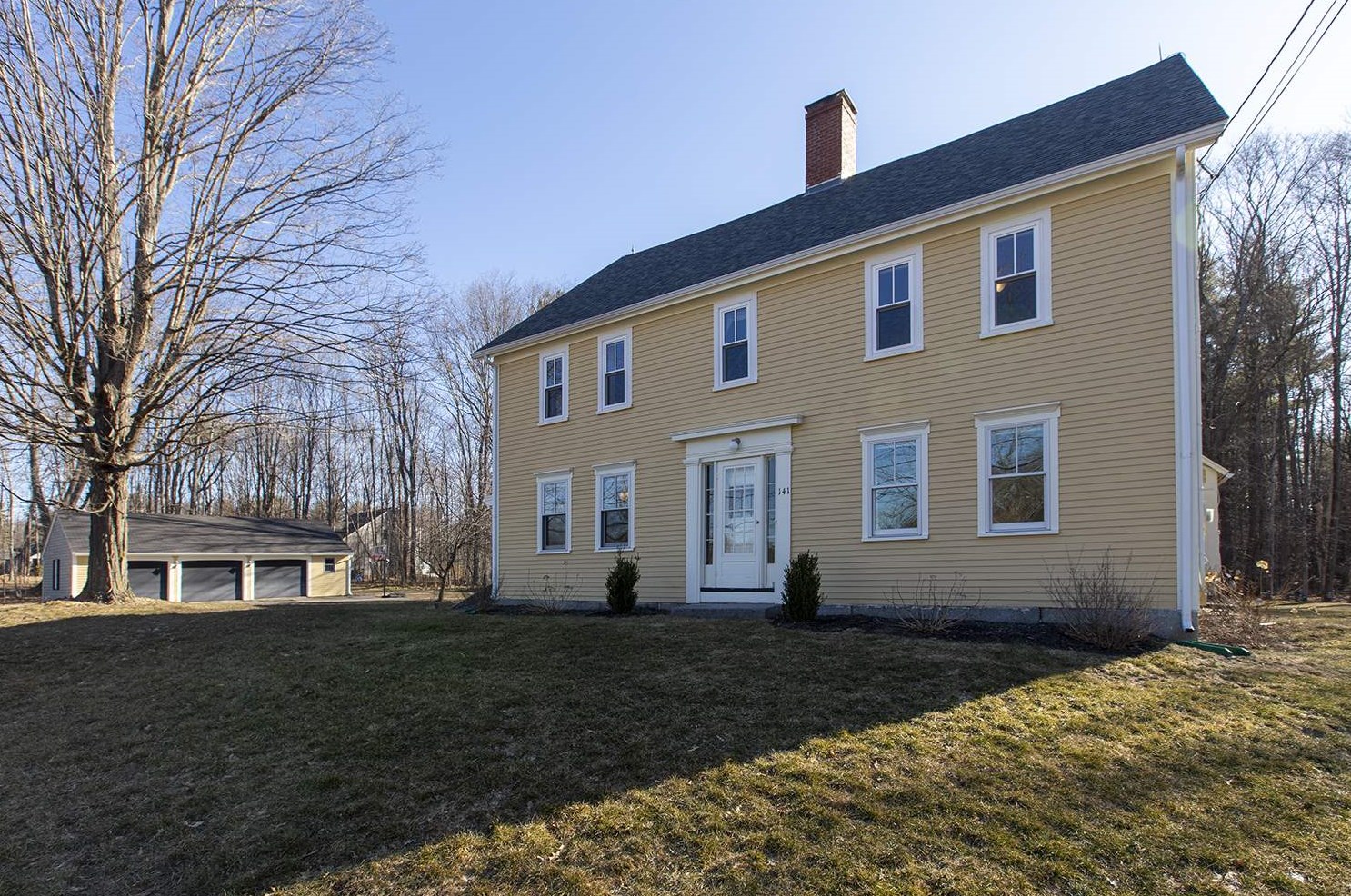 141 Exeter Rd, Newfields, NH 03856-8225
