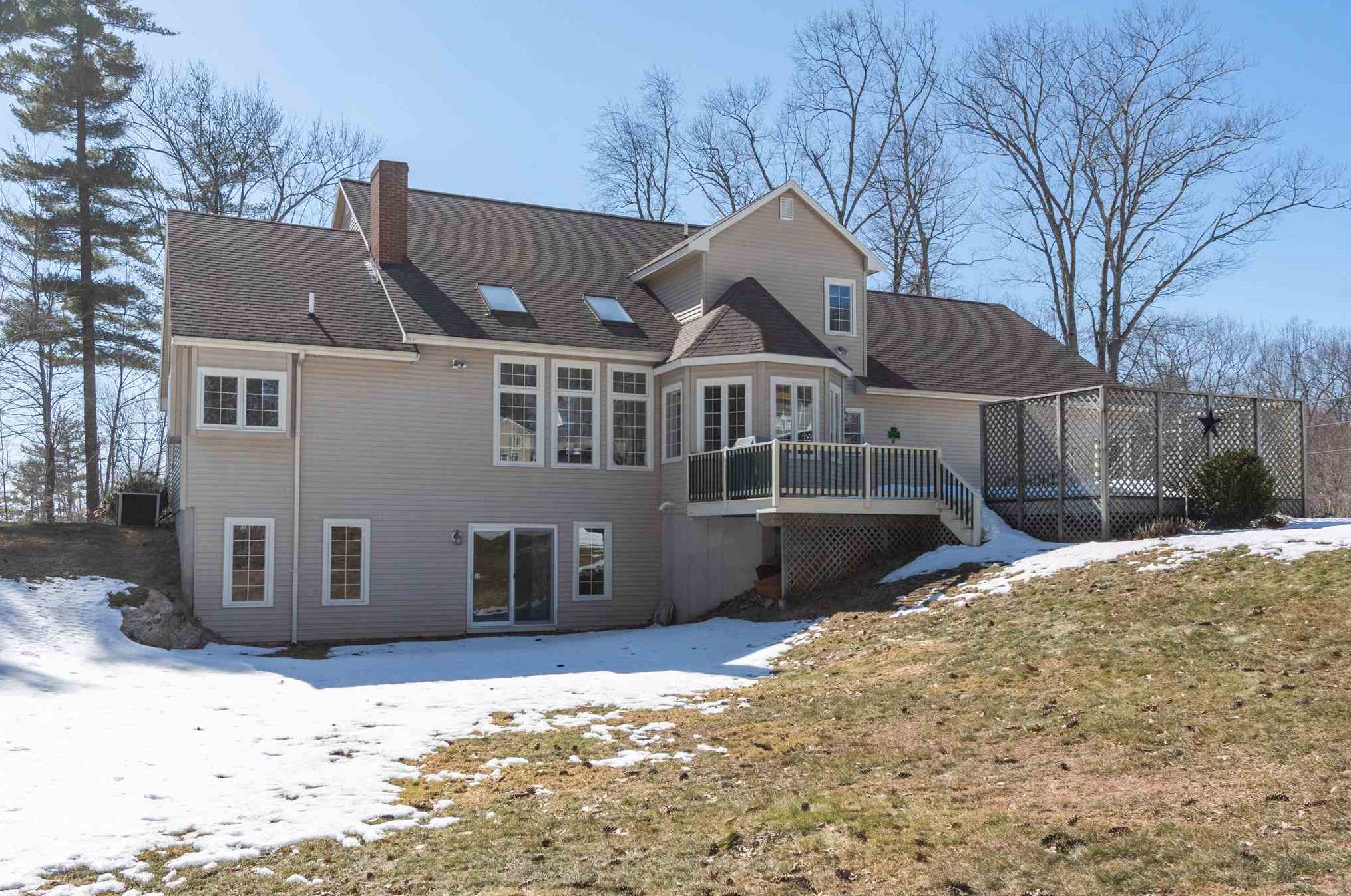 5 Appleton Ln, Hampstead, NH 03841