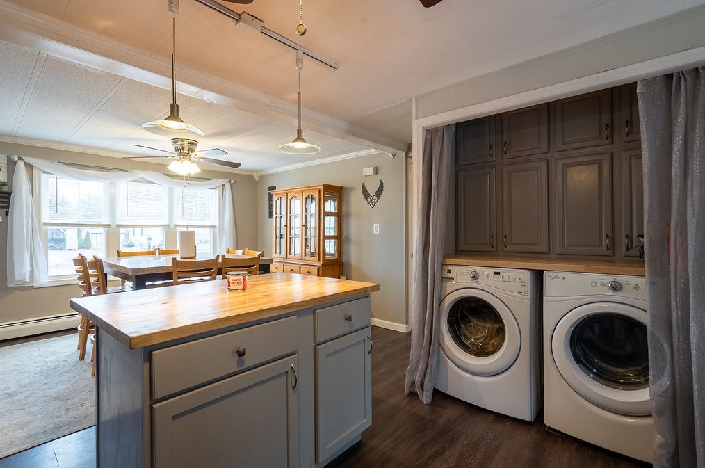 13 Briarwood Dr, Merrimack NH 03054-4746 exterior