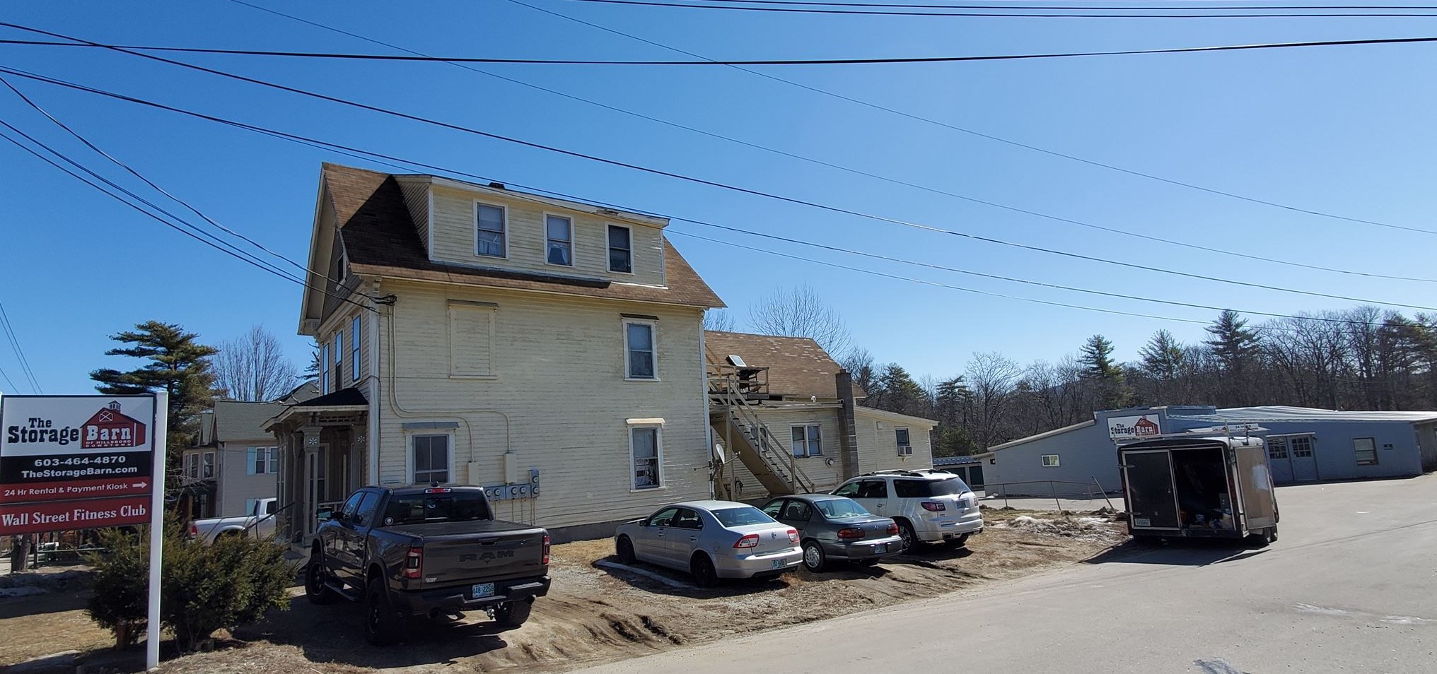 106 W Main St, Hillsboro, NH 03244