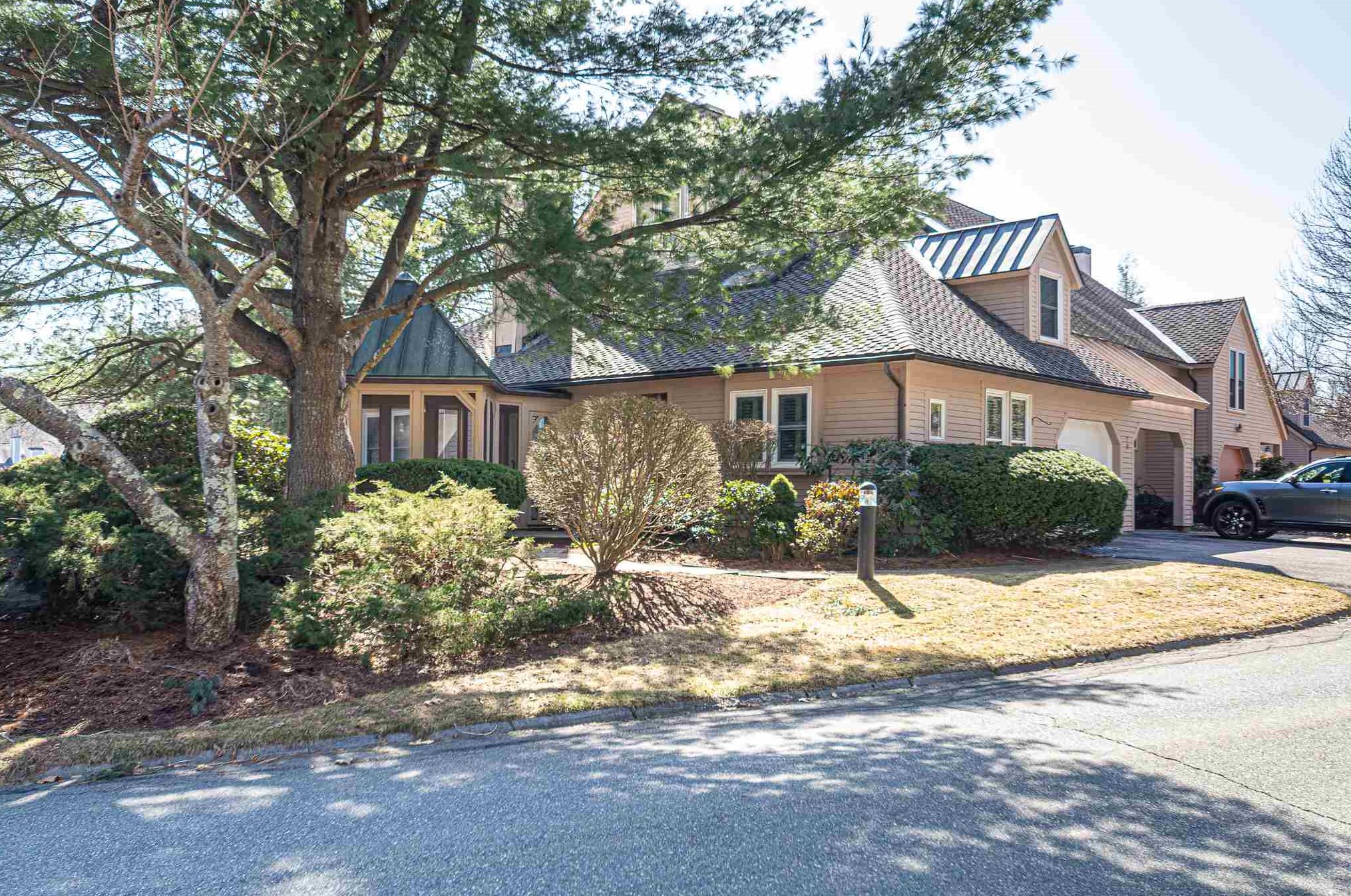 4 Green Heron Ln, Nashua, NH 03062