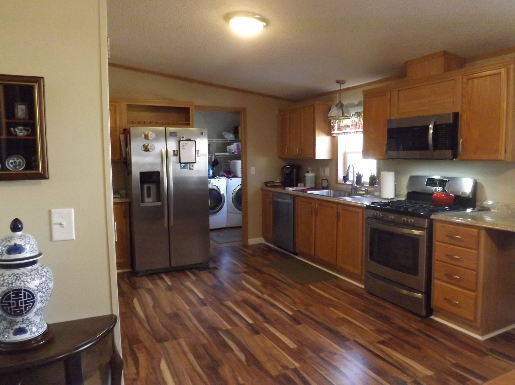 28 Virginia Ln, Seabrook, NH 03874