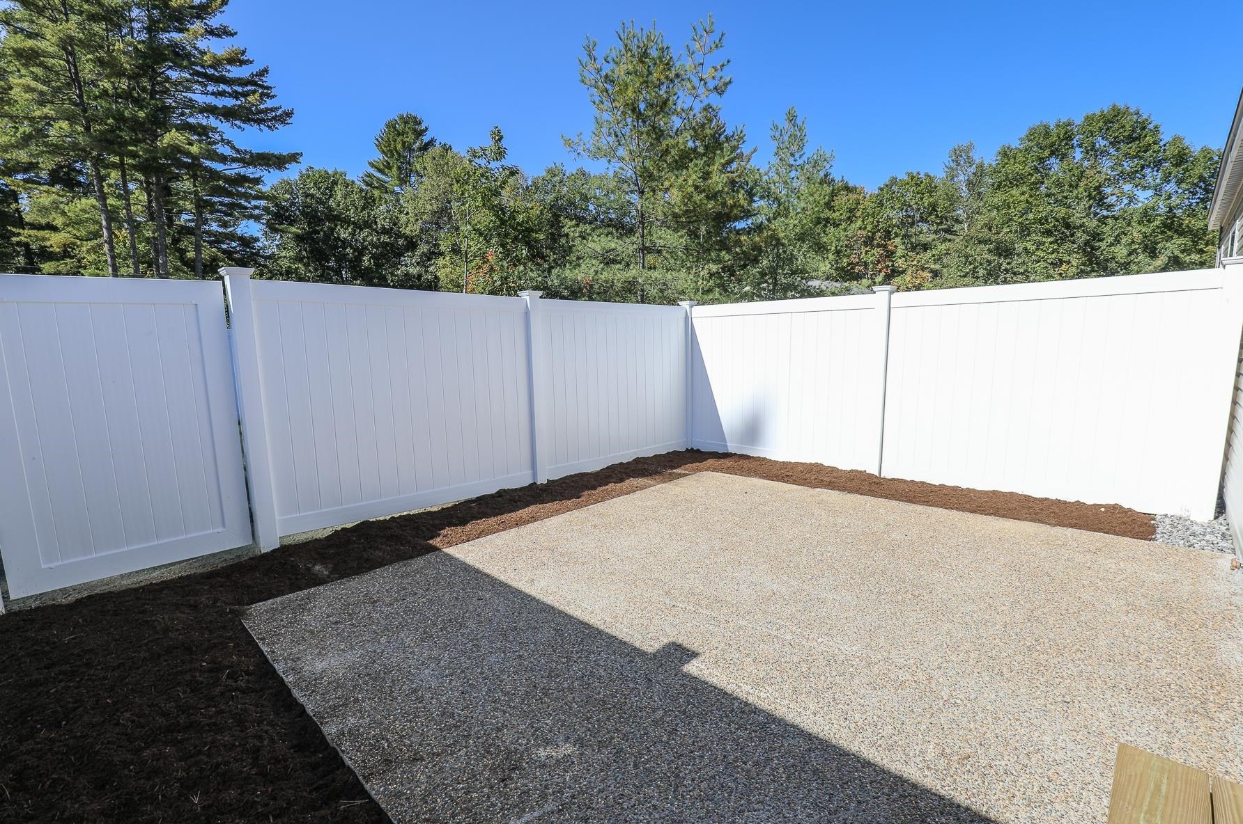 80-A Crescent St, Bridgewater NH  03264 exterior