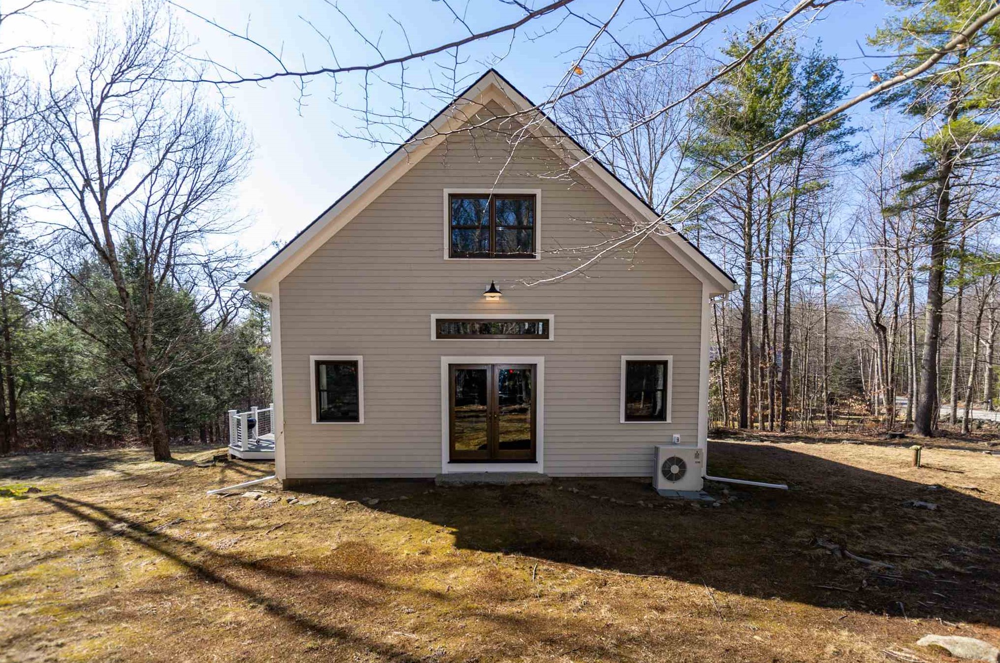 127 Old Lee Rd, Newfields, NH 03856