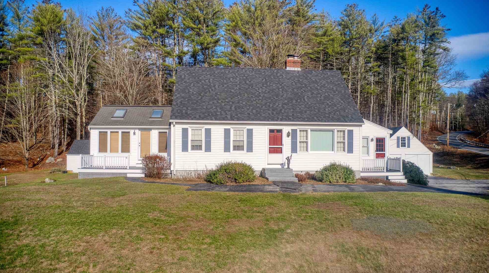 29 Weare Rd, New Boston, NH 03070