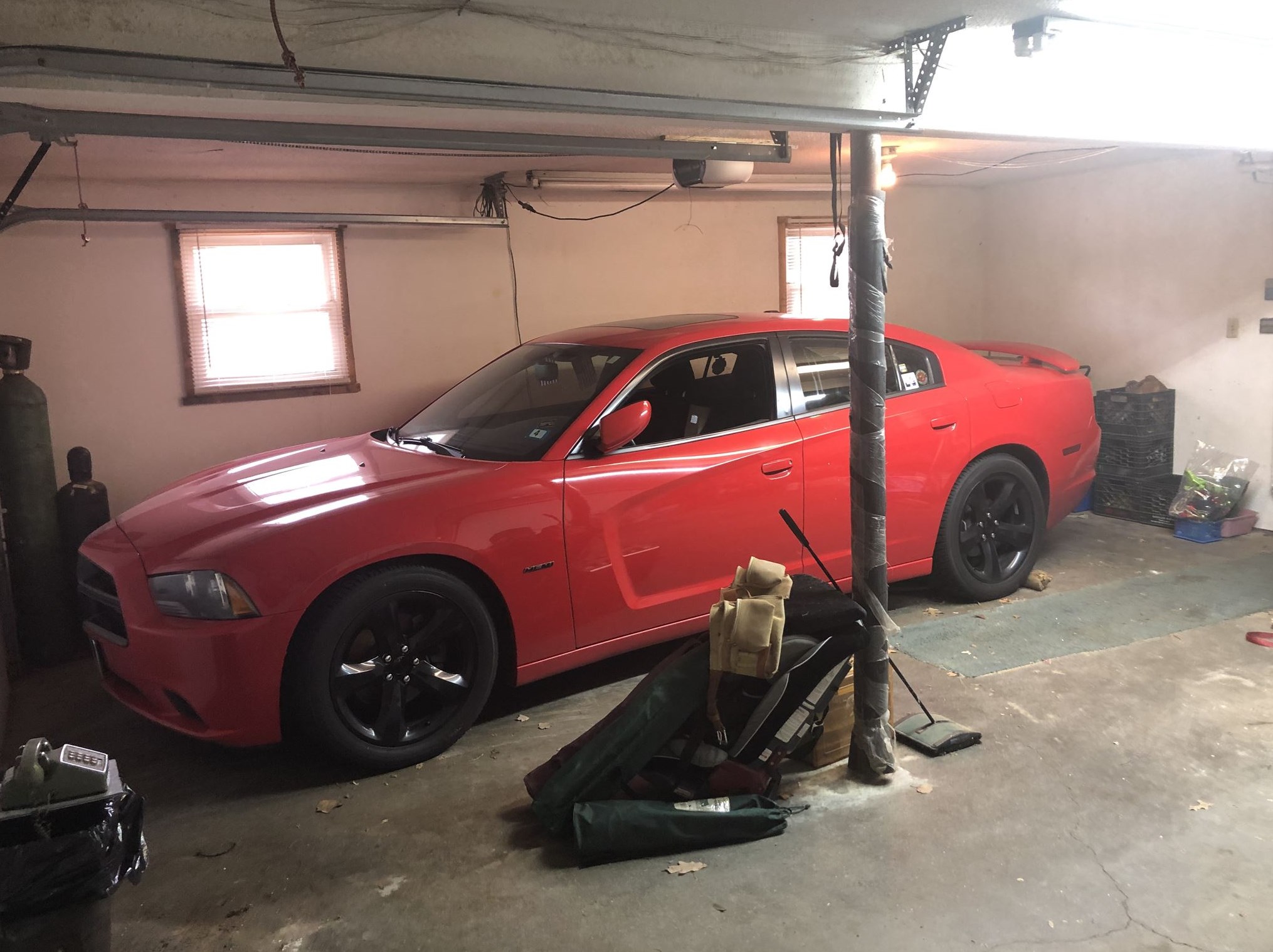 80 Forest Dr, Manchester NH  03110-6216 exterior