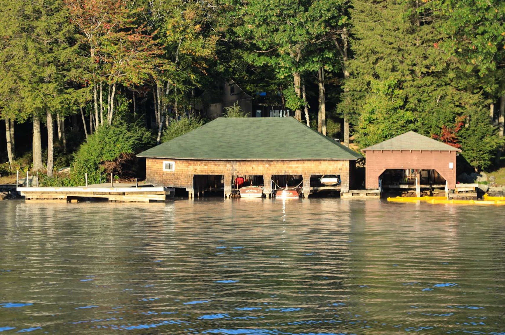 111 Garnet Hill Rd, Sunapee, NH 03782